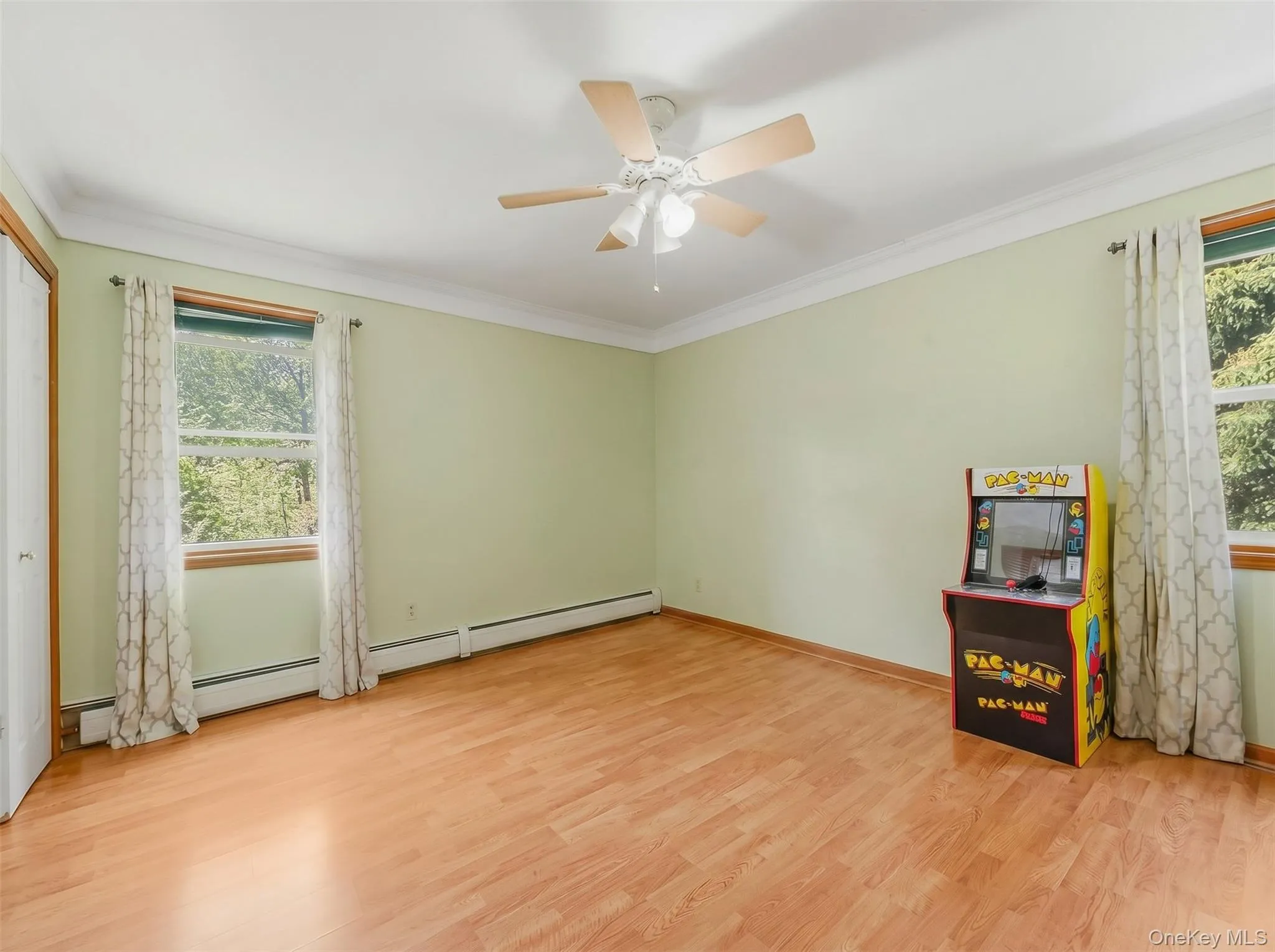 27 Van Tassel Court, Woodbury, NY, 6 Bedrooms Bedrooms, 10 Rooms Rooms,3 BathroomsBathrooms,Residential,For Rent,Van Tassel,0,1010358 27 Van Tassel Court, Woodbury, NY, 6 Bedrooms Bedrooms, 10 Rooms Rooms,3 BathroomsBathrooms,Residential,For Rent,Van Tassel,0,1010358