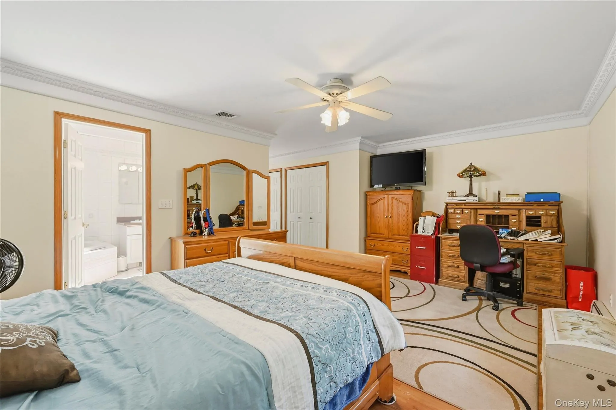 27 Van Tassel Court, Woodbury, NY, 6 Bedrooms Bedrooms, 10 Rooms Rooms,3 BathroomsBathrooms,Residential,For Rent,Van Tassel,0,1010358 27 Van Tassel Court, Woodbury, NY, 6 Bedrooms Bedrooms, 10 Rooms Rooms,3 BathroomsBathrooms,Residential,For Rent,Van Tassel,0,1010358