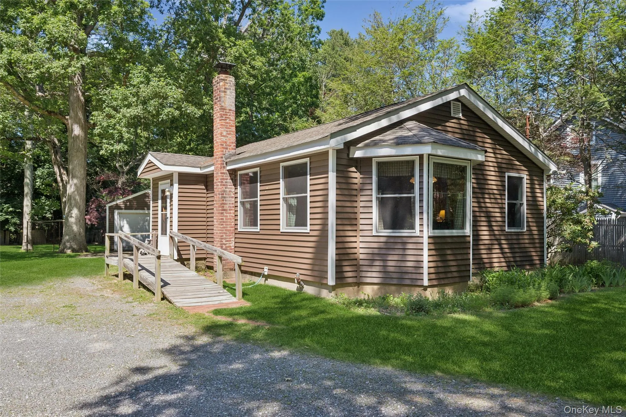 35 Pidgeon Hill Road, Huntington, NY, 2 Bedrooms Bedrooms, 4 Rooms Rooms,1 BathroomBathrooms,Residential,For Rent,Pidgeon Hill,0,1010360 35 Pidgeon Hill Road, Huntington, NY, 2 Bedrooms Bedrooms, 4 Rooms Rooms,1 BathroomBathrooms,Residential,For Rent,Pidgeon Hill,0,1010360