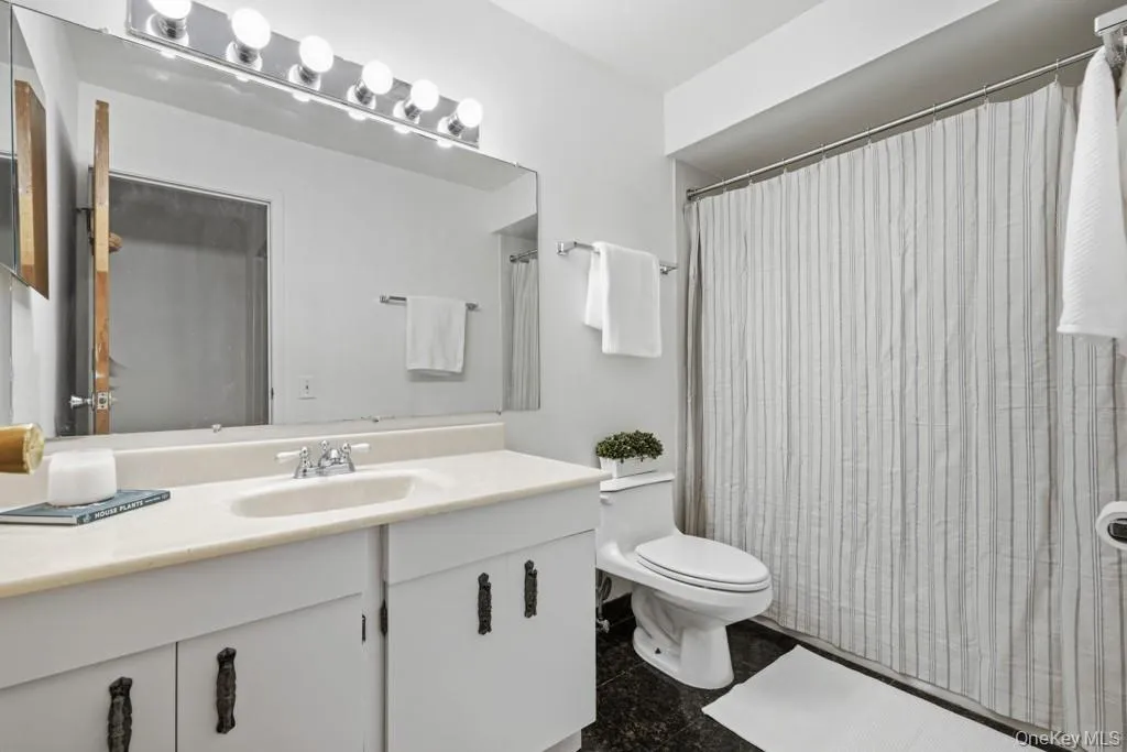 359 Greeley Avenue, New Castle, NY, 2 Bedrooms Bedrooms, 5 Rooms Rooms,2 BathroomsBathrooms,Residential Lease,For Rent,Greeley,0,KEY1010362 359 Greeley Avenue, New Castle, NY, 2 Bedrooms Bedrooms, 5 Rooms Rooms,2 BathroomsBathrooms,Residential Lease,For Rent,Greeley,0,KEY1010362