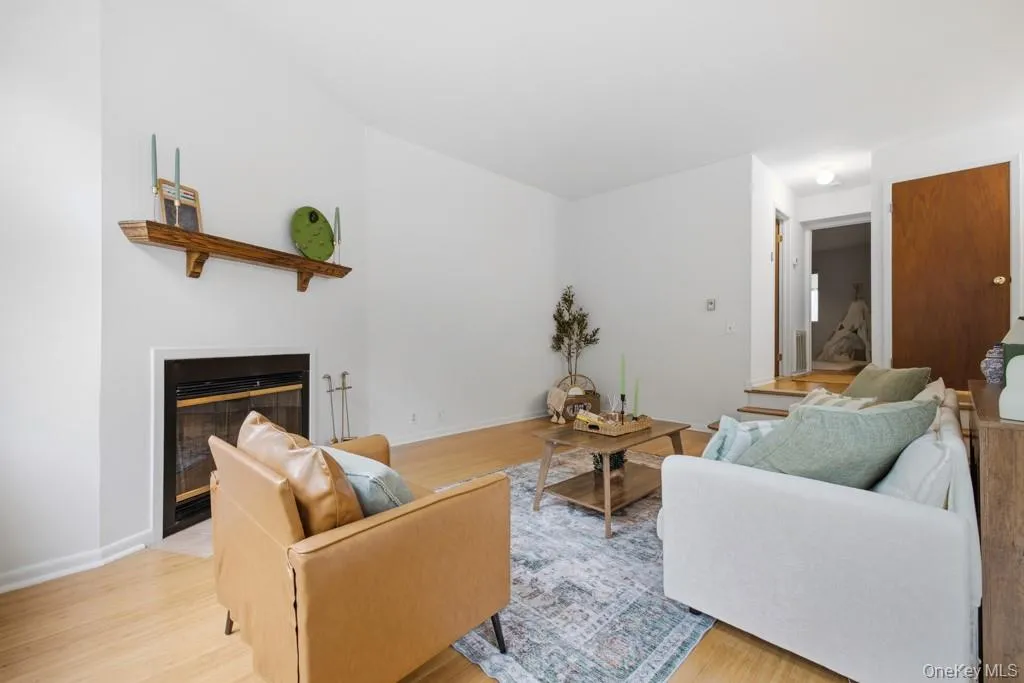 359 Greeley Avenue, New Castle, NY, 2 Bedrooms Bedrooms, 5 Rooms Rooms,2 BathroomsBathrooms,Residential Lease,For Rent,Greeley,0,KEY1010362 359 Greeley Avenue, New Castle, NY, 2 Bedrooms Bedrooms, 5 Rooms Rooms,2 BathroomsBathrooms,Residential Lease,For Rent,Greeley,0,KEY1010362