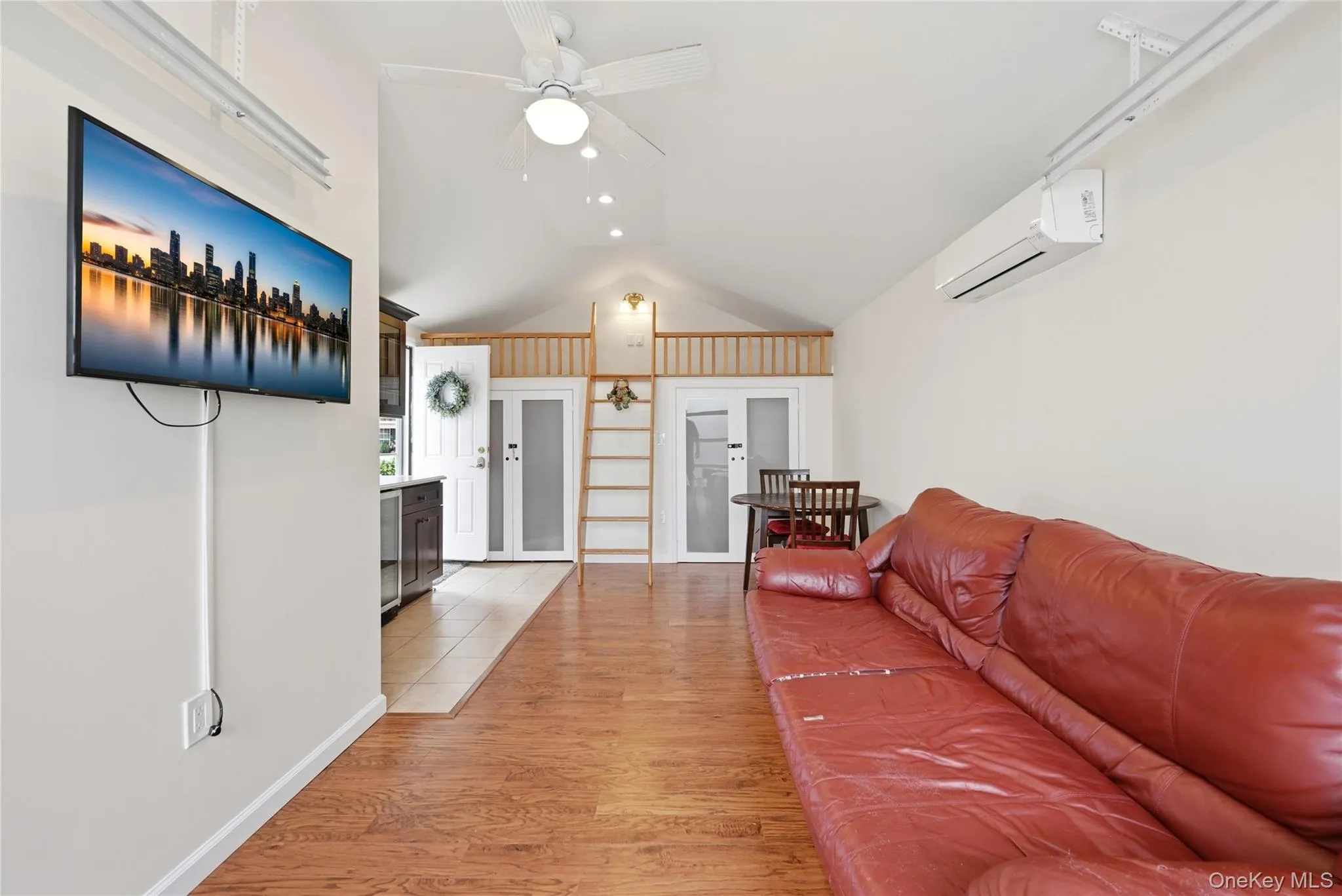 16 Harrow Lane, Hempstead, NY, 3 Bedrooms Bedrooms, 7 Rooms Rooms,2 BathroomsBathrooms,Residential,For Rent,Harrow,0,1010363 16 Harrow Lane, Hempstead, NY, 3 Bedrooms Bedrooms, 7 Rooms Rooms,2 BathroomsBathrooms,Residential,For Rent,Harrow,0,1010363
