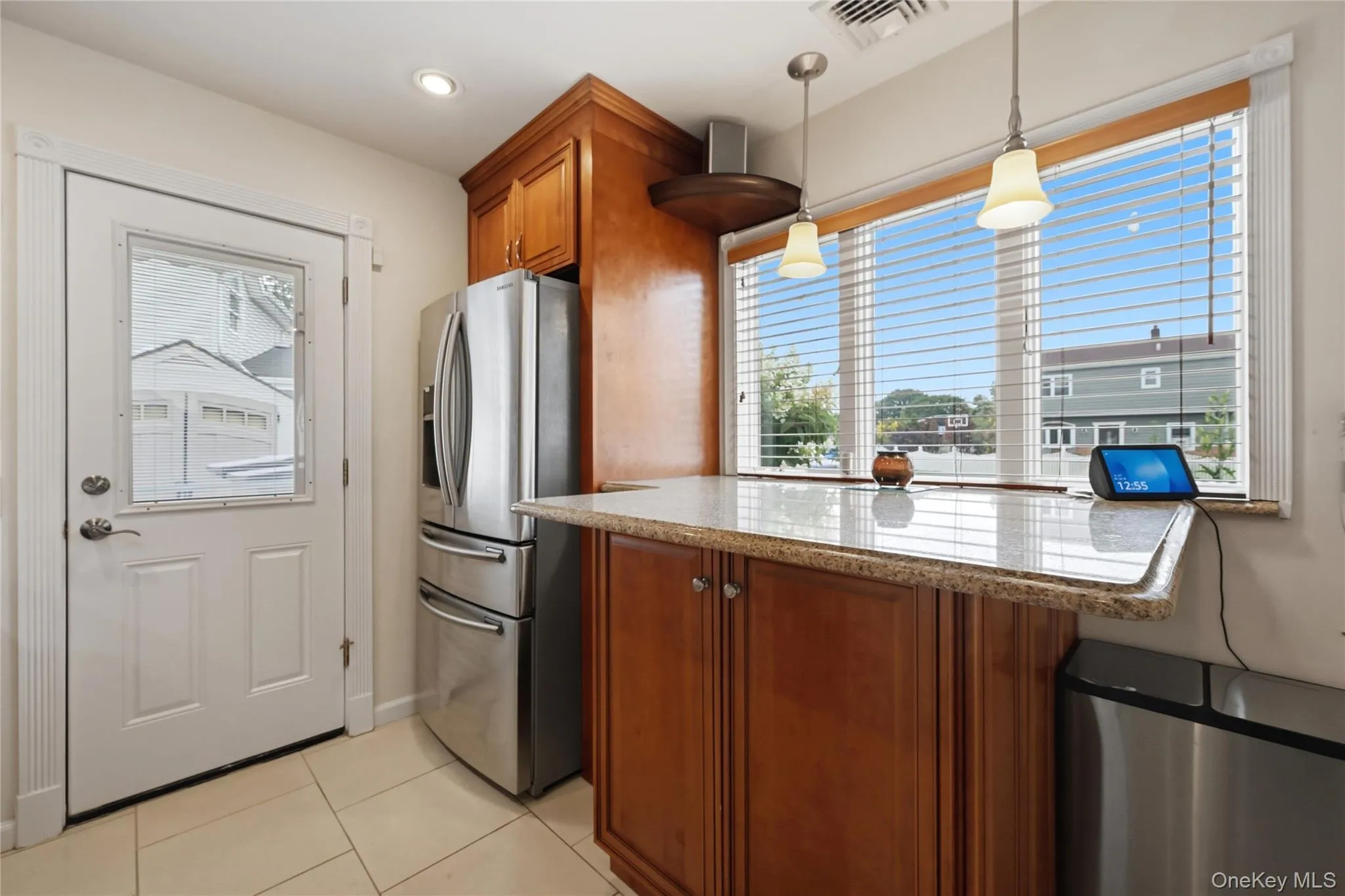 16 Harrow Lane, Hempstead, NY, 3 Bedrooms Bedrooms, 7 Rooms Rooms,2 BathroomsBathrooms,Residential,For Rent,Harrow,0,1010363 16 Harrow Lane, Hempstead, NY, 3 Bedrooms Bedrooms, 7 Rooms Rooms,2 BathroomsBathrooms,Residential,For Rent,Harrow,0,1010363