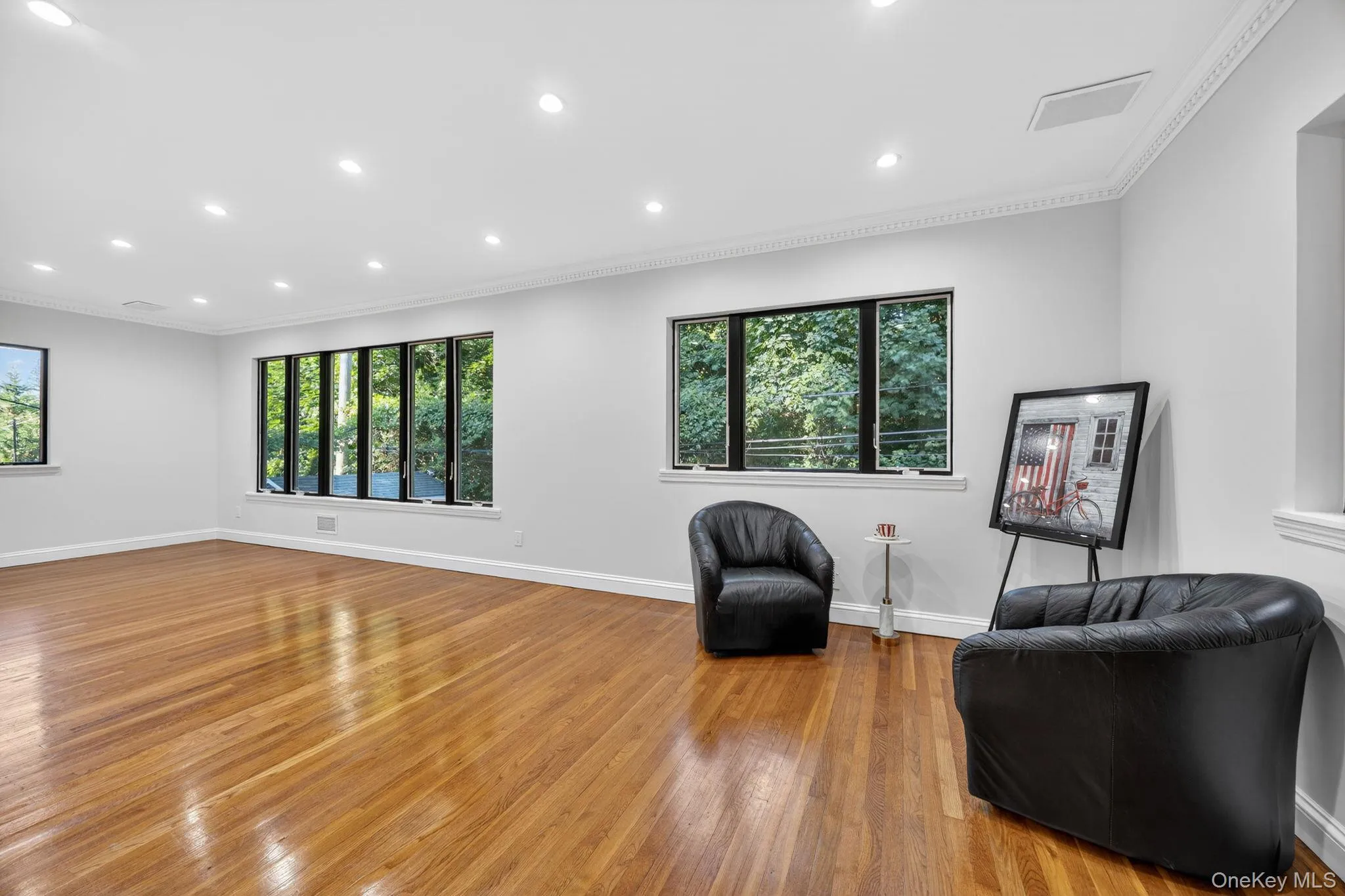 190 Sussex Drive, North Hempstead, NY, 3 Bedrooms Bedrooms, 8 Rooms Rooms,2 BathroomsBathrooms,Residential,For Rent,Sussex,0,1010365 190 Sussex Drive, North Hempstead, NY, 3 Bedrooms Bedrooms, 8 Rooms Rooms,2 BathroomsBathrooms,Residential,For Rent,Sussex,0,1010365