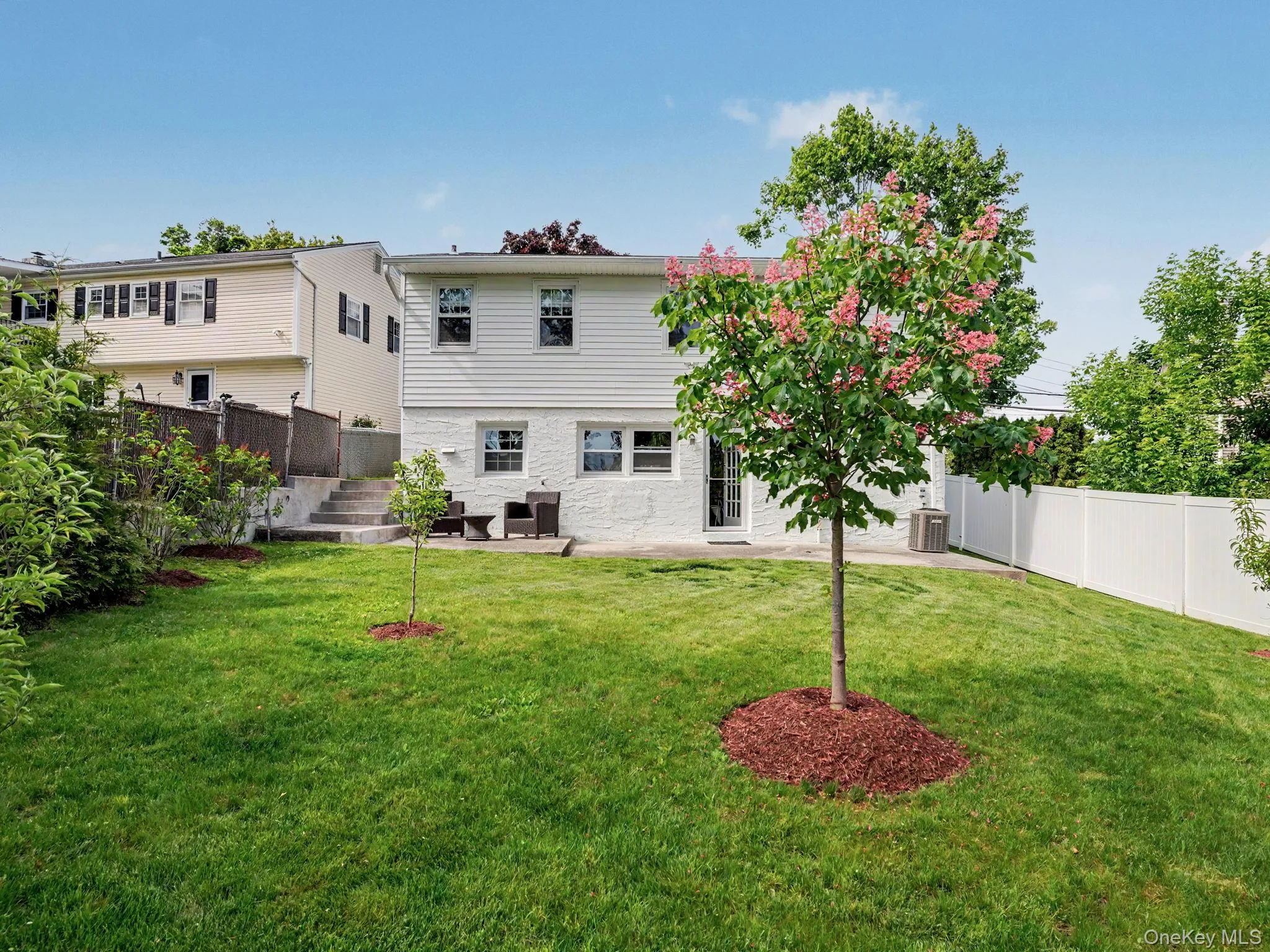 17 Gedney Way, White Plains, NY, 3 Bedrooms Bedrooms, 13 Rooms Rooms,2 BathroomsBathrooms,Residential,For Rent,Gedney,0,KEY1010372 17 Gedney Way, White Plains, NY, 3 Bedrooms Bedrooms, 13 Rooms Rooms,2 BathroomsBathrooms,Residential,For Rent,Gedney,0,KEY1010372