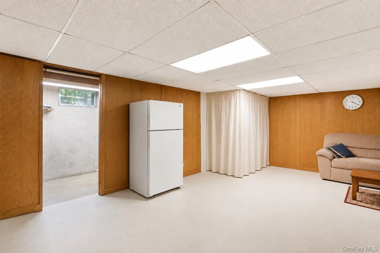 26 Valley Street, Brookhaven, NY, 4 Bedrooms Bedrooms, 8 Rooms Rooms,2 BathroomsBathrooms,Residential,For Rent,Valley,0,1010375 26 Valley Street, Brookhaven, NY, 4 Bedrooms Bedrooms, 8 Rooms Rooms,2 BathroomsBathrooms,Residential,For Rent,Valley,0,1010375