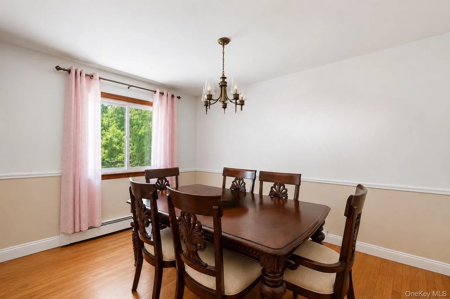 26 Valley Street, Brookhaven, NY, 4 Bedrooms Bedrooms, 8 Rooms Rooms,2 BathroomsBathrooms,Residential,For Rent,Valley,0,1010375 26 Valley Street, Brookhaven, NY, 4 Bedrooms Bedrooms, 8 Rooms Rooms,2 BathroomsBathrooms,Residential,For Rent,Valley,0,1010375
