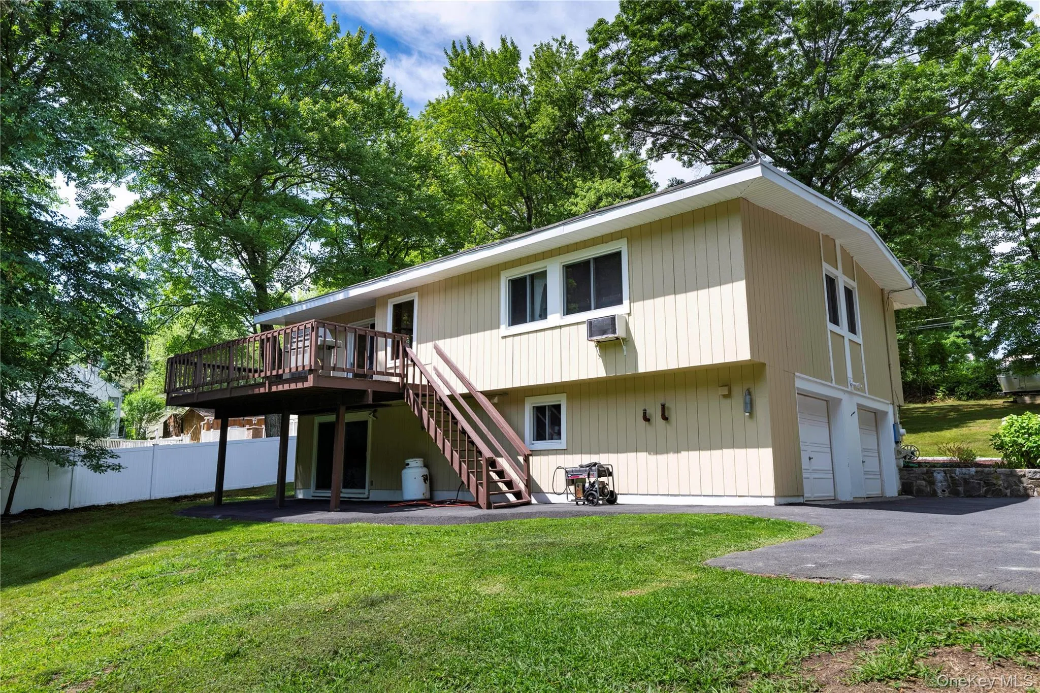 326 Lovell Street, Carmel, NY, 3 Bedrooms Bedrooms, 6 Rooms Rooms,2 BathroomsBathrooms,Residential,For Rent,Lovell,0,1010380 326 Lovell Street, Carmel, NY, 3 Bedrooms Bedrooms, 6 Rooms Rooms,2 BathroomsBathrooms,Residential,For Rent,Lovell,0,1010380