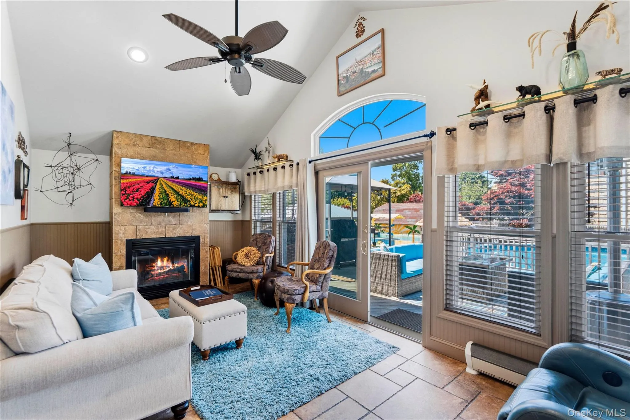 36 Lumur Drive, Islip, NY, 3 Bedrooms Bedrooms, 7 Rooms Rooms,2 BathroomsBathrooms,Residential,For Rent,Lumur,0,KEY1010382 36 Lumur Drive, Islip, NY, 3 Bedrooms Bedrooms, 7 Rooms Rooms,2 BathroomsBathrooms,Residential,For Rent,Lumur,0,KEY1010382