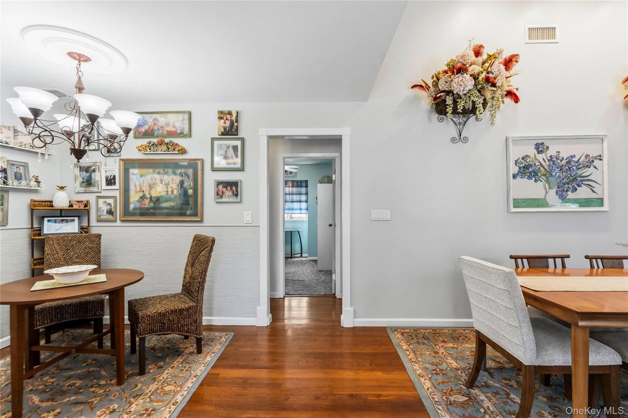 36 Lumur Drive, Islip, NY, 3 Bedrooms Bedrooms, 7 Rooms Rooms,2 BathroomsBathrooms,Residential,For Rent,Lumur,0,KEY1010382 36 Lumur Drive, Islip, NY, 3 Bedrooms Bedrooms, 7 Rooms Rooms,2 BathroomsBathrooms,Residential,For Rent,Lumur,0,KEY1010382