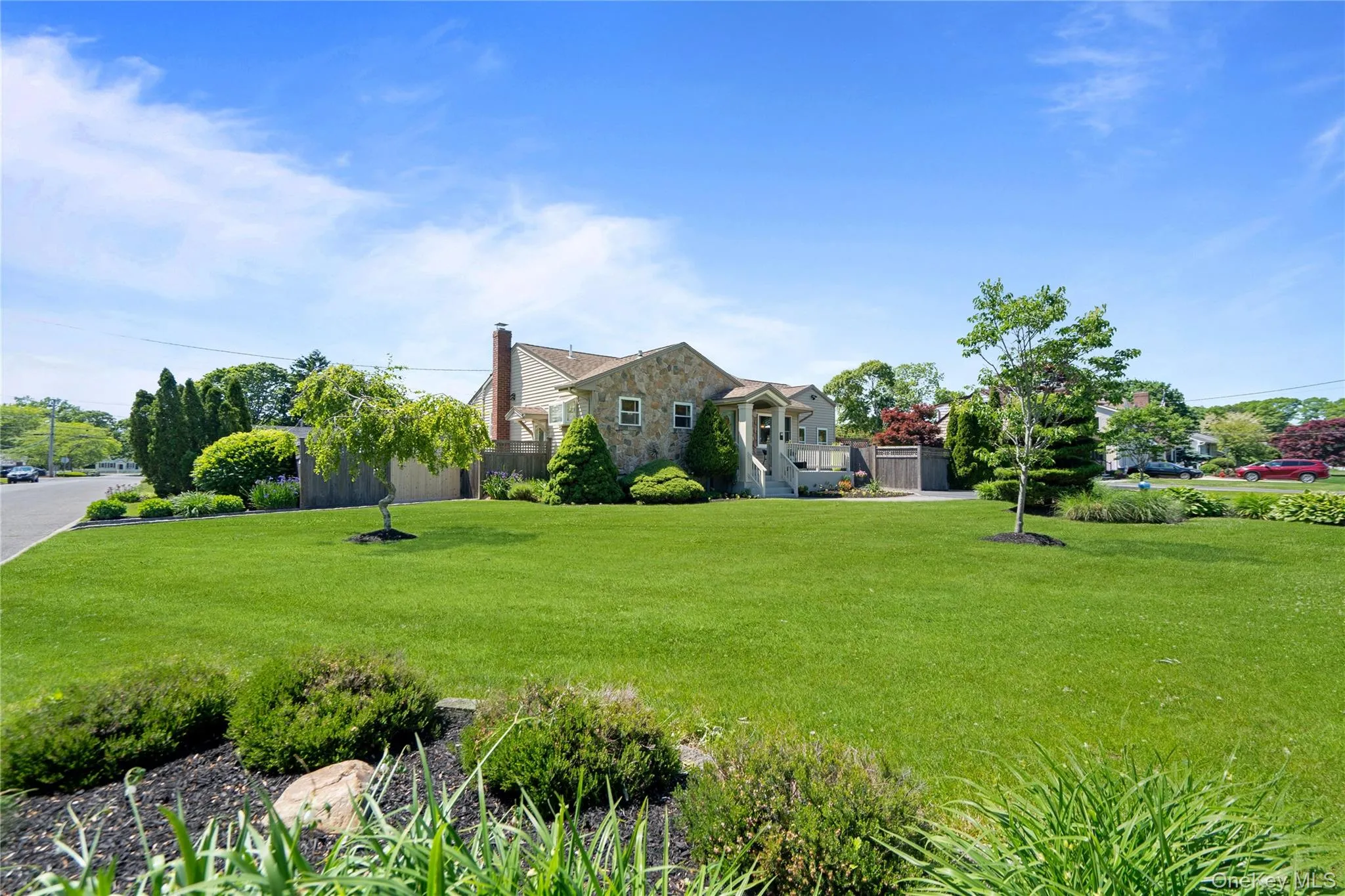 36 Lumur Drive, Islip, NY, 3 Bedrooms Bedrooms, 7 Rooms Rooms,2 BathroomsBathrooms,Residential,For Rent,Lumur,0,KEY1010382 36 Lumur Drive, Islip, NY, 3 Bedrooms Bedrooms, 7 Rooms Rooms,2 BathroomsBathrooms,Residential,For Rent,Lumur,0,KEY1010382