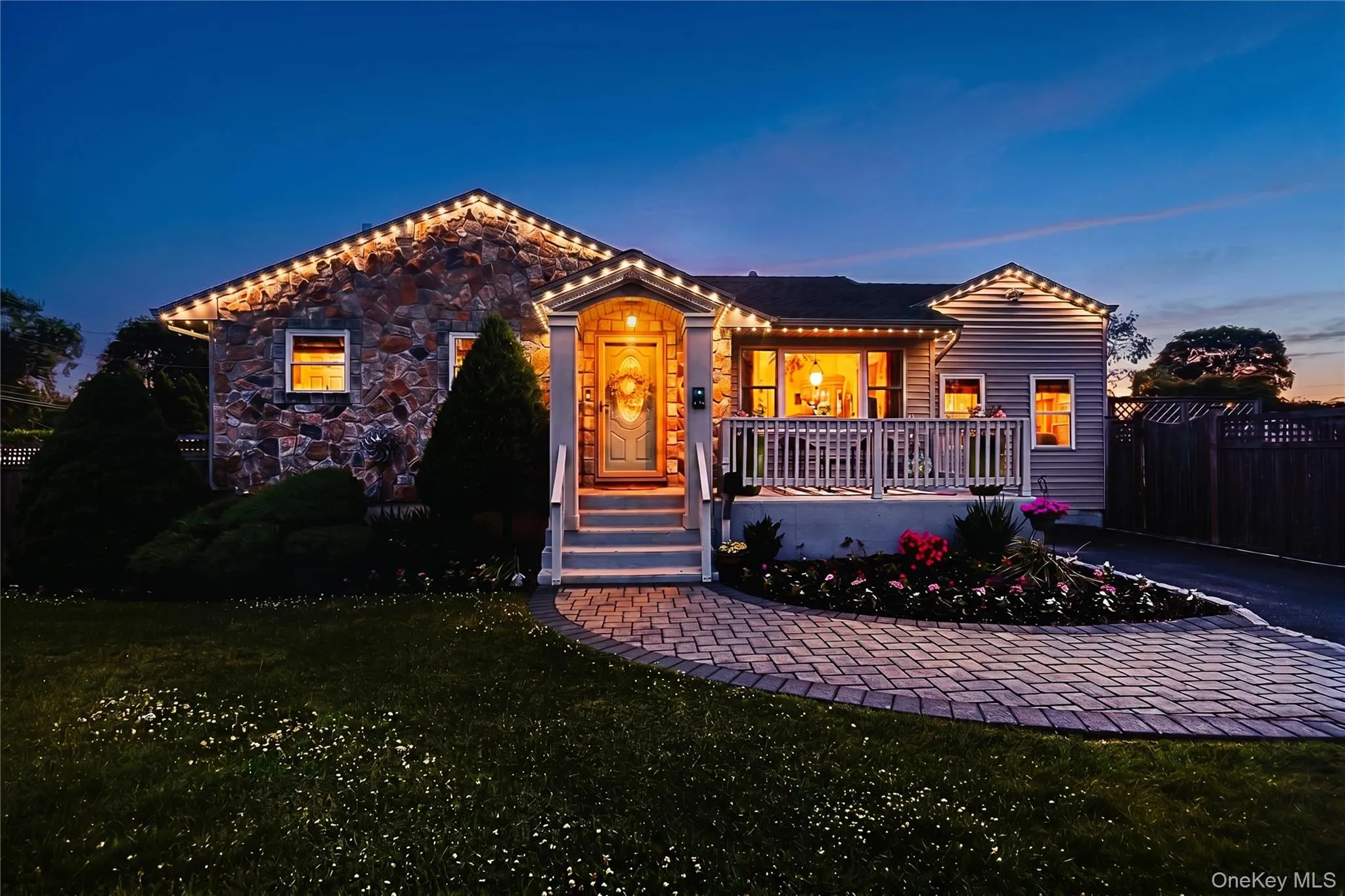 36 Lumur Drive, Islip, NY, 3 Bedrooms Bedrooms, 7 Rooms Rooms,2 BathroomsBathrooms,Residential,For Rent,Lumur,0,KEY1010382 36 Lumur Drive, Islip, NY, 3 Bedrooms Bedrooms, 7 Rooms Rooms,2 BathroomsBathrooms,Residential,For Rent,Lumur,0,KEY1010382