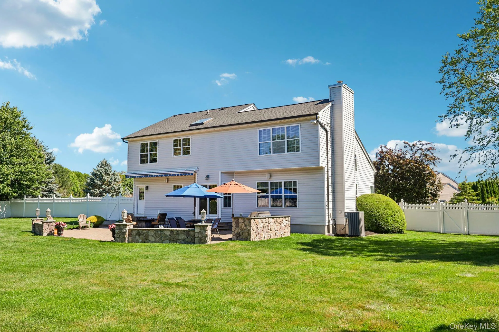 43 Sweetgum Lane, Brookhaven, NY, 4 Bedrooms Bedrooms, 8 Rooms Rooms,2 BathroomsBathrooms,Residential,For Rent,Sweetgum,0,1010384 43 Sweetgum Lane, Brookhaven, NY, 4 Bedrooms Bedrooms, 8 Rooms Rooms,2 BathroomsBathrooms,Residential,For Rent,Sweetgum,0,1010384