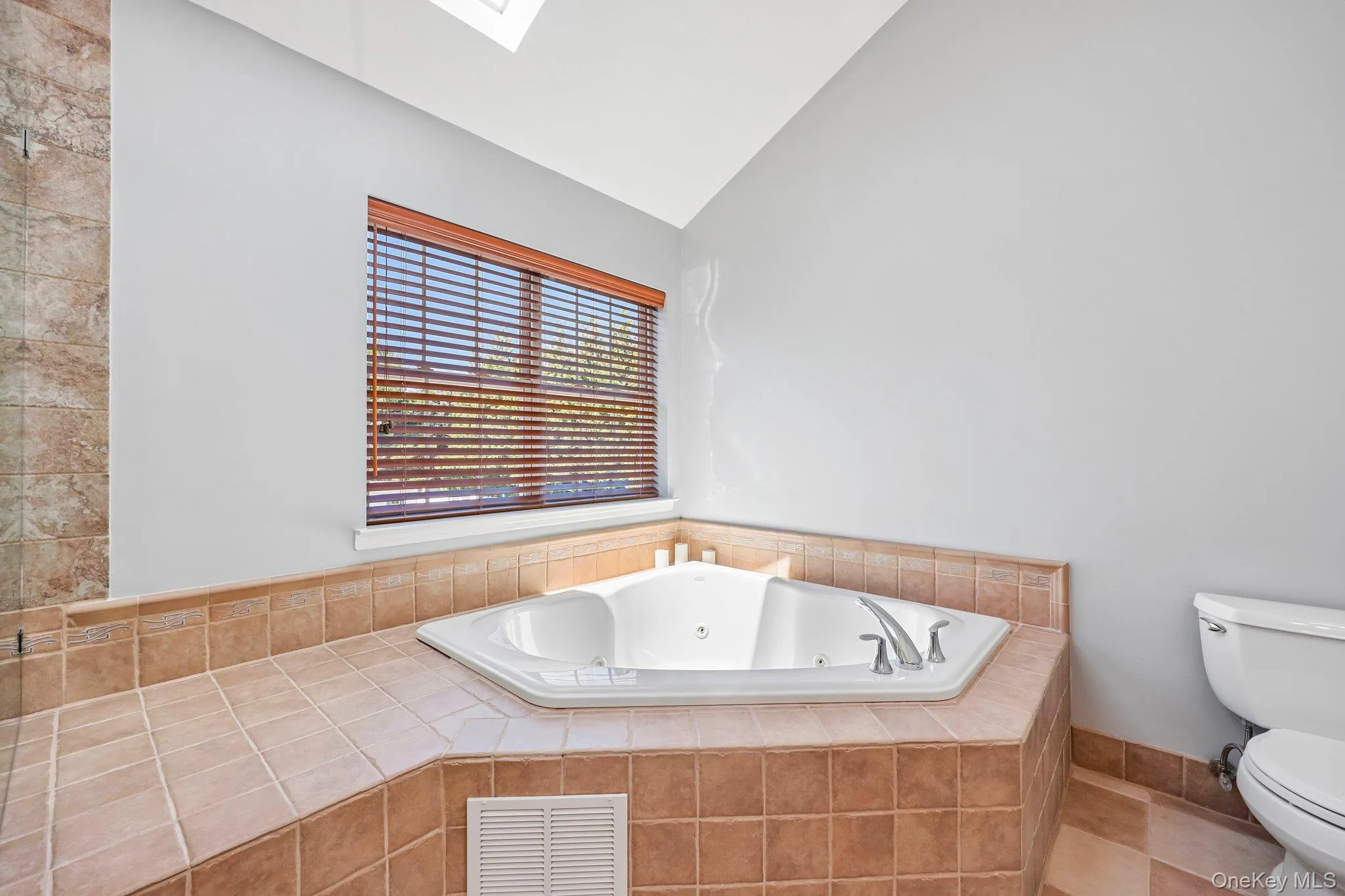 43 Sweetgum Lane, Brookhaven, NY, 4 Bedrooms Bedrooms, 8 Rooms Rooms,2 BathroomsBathrooms,Residential,For Rent,Sweetgum,0,1010384 43 Sweetgum Lane, Brookhaven, NY, 4 Bedrooms Bedrooms, 8 Rooms Rooms,2 BathroomsBathrooms,Residential,For Rent,Sweetgum,0,1010384