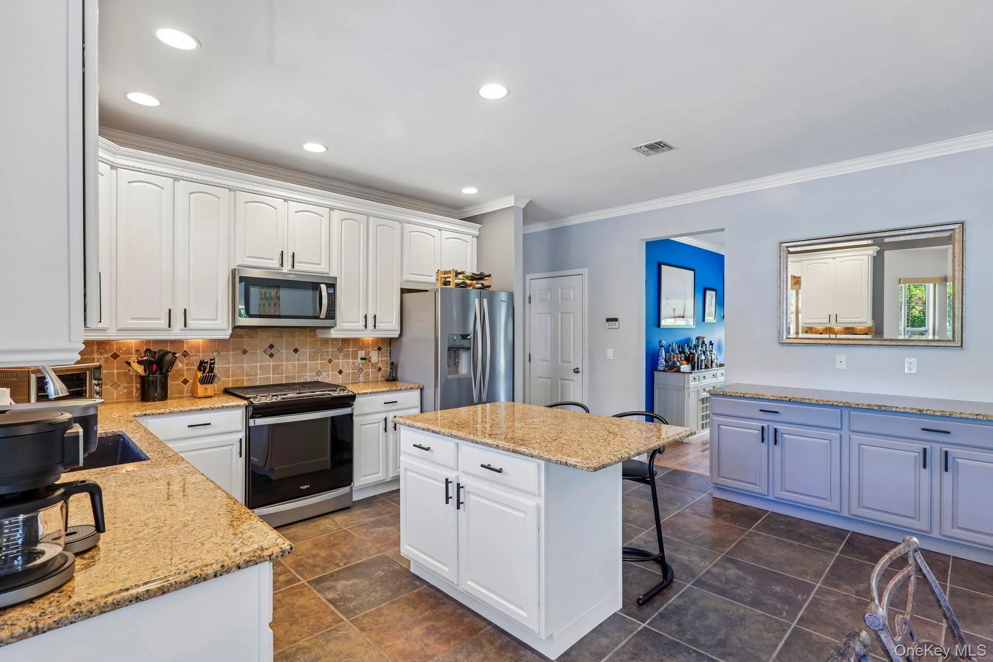 43 Sweetgum Lane, Brookhaven, NY, 4 Bedrooms Bedrooms, 8 Rooms Rooms,2 BathroomsBathrooms,Residential,For Rent,Sweetgum,0,1010384 43 Sweetgum Lane, Brookhaven, NY, 4 Bedrooms Bedrooms, 8 Rooms Rooms,2 BathroomsBathrooms,Residential,For Rent,Sweetgum,0,1010384