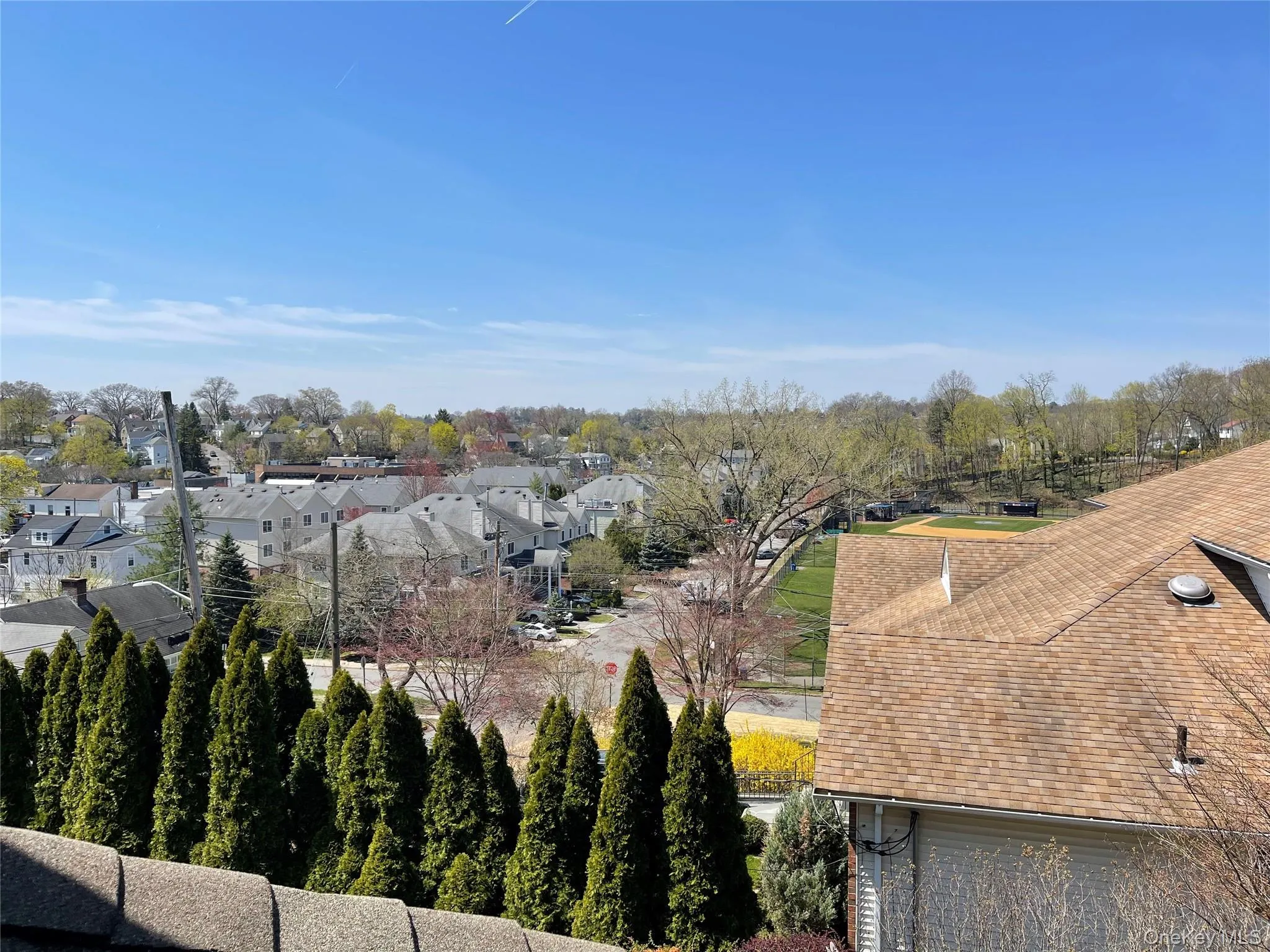 Birds eye view of property featuring a residential view Birds eye view of property featuring a residential view