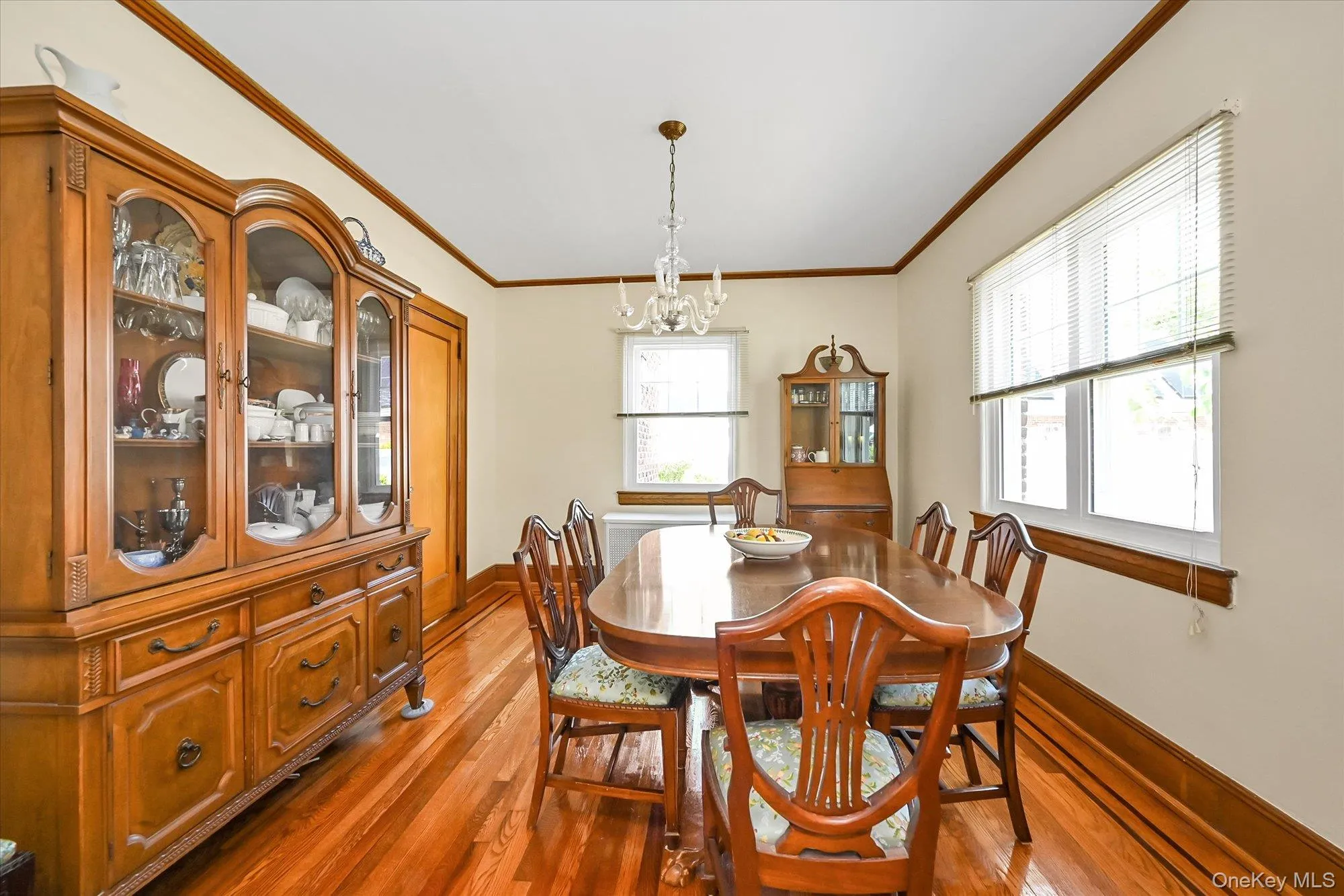 Formal DIning Room Formal DIning Room