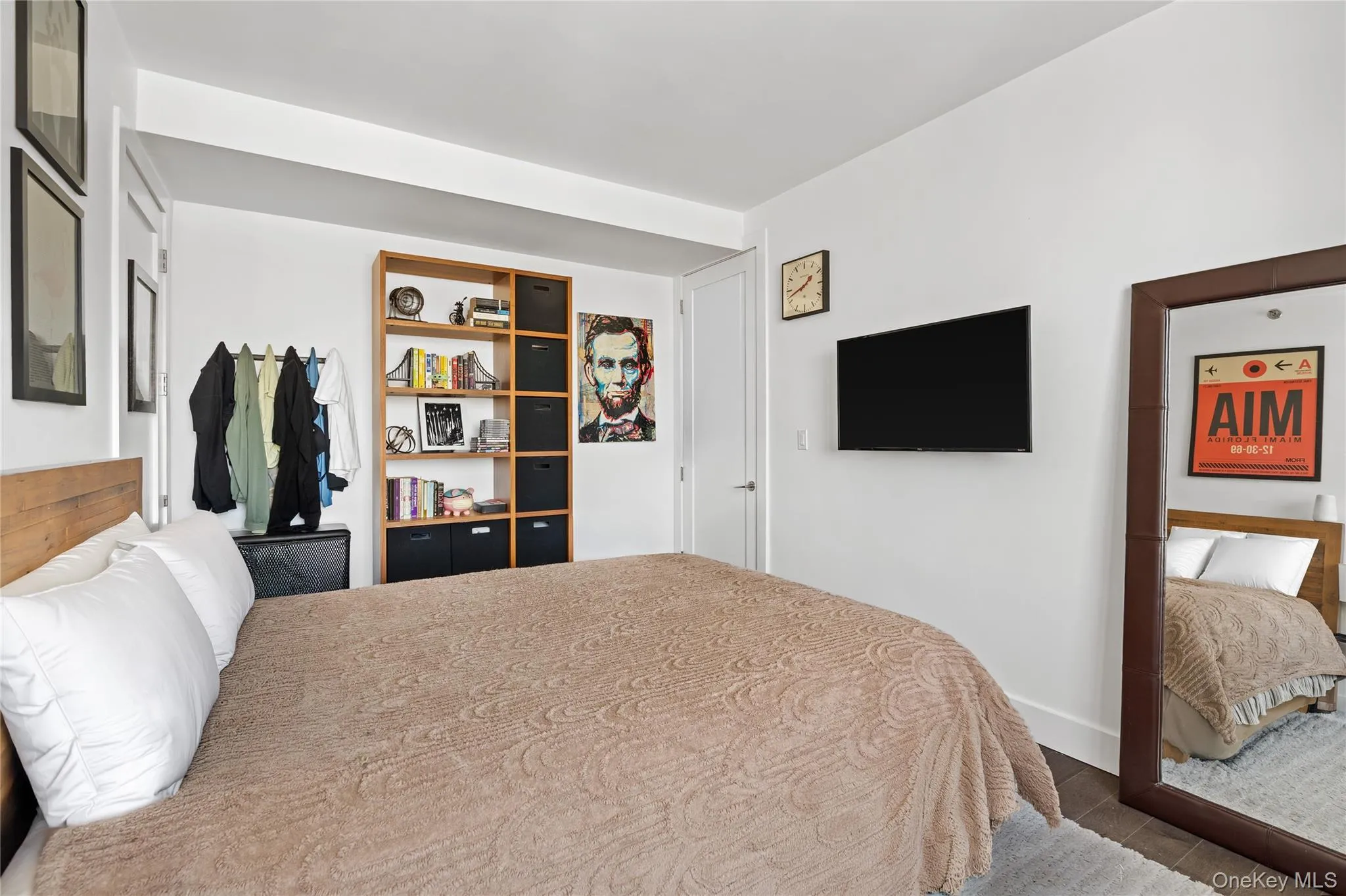 519 Borden Avenue, New York, NY, 2 Bedrooms Bedrooms, 4 Rooms Rooms,2 BathroomsBathrooms,Residential,For Rent,Borden,0,1010391 519 Borden Avenue, New York, NY, 2 Bedrooms Bedrooms, 4 Rooms Rooms,2 BathroomsBathrooms,Residential,For Rent,Borden,0,1010391