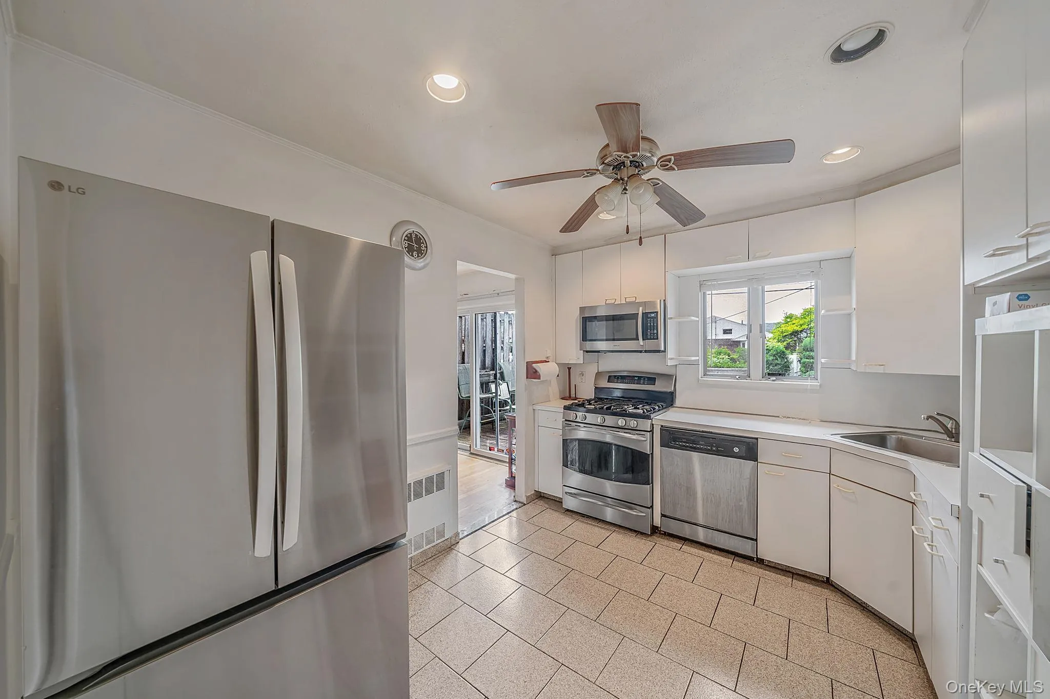 68 Myles Avenue, Hempstead, NY, 3 Bedrooms Bedrooms, 10 Rooms Rooms,3 BathroomsBathrooms,Residential,For Rent,Myles,0,1010395 68 Myles Avenue, Hempstead, NY, 3 Bedrooms Bedrooms, 10 Rooms Rooms,3 BathroomsBathrooms,Residential,For Rent,Myles,0,1010395