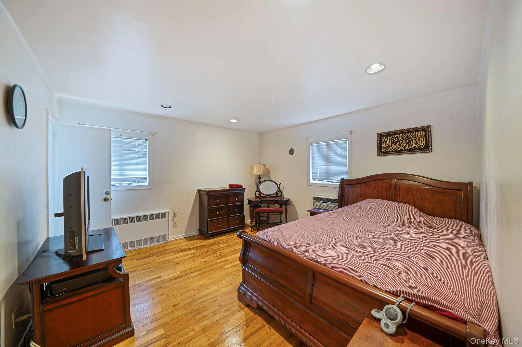 68 Myles Avenue, Hempstead, NY, 3 Bedrooms Bedrooms, 10 Rooms Rooms,3 BathroomsBathrooms,Residential,For Rent,Myles,0,1010395 68 Myles Avenue, Hempstead, NY, 3 Bedrooms Bedrooms, 10 Rooms Rooms,3 BathroomsBathrooms,Residential,For Rent,Myles,0,1010395