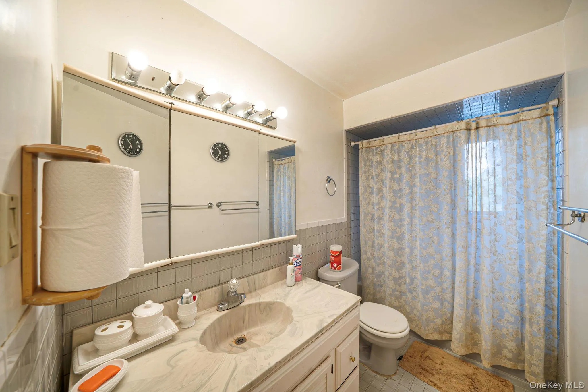 68 Myles Avenue, Hempstead, NY, 3 Bedrooms Bedrooms, 10 Rooms Rooms,3 BathroomsBathrooms,Residential,For Rent,Myles,0,1010395 68 Myles Avenue, Hempstead, NY, 3 Bedrooms Bedrooms, 10 Rooms Rooms,3 BathroomsBathrooms,Residential,For Rent,Myles,0,1010395