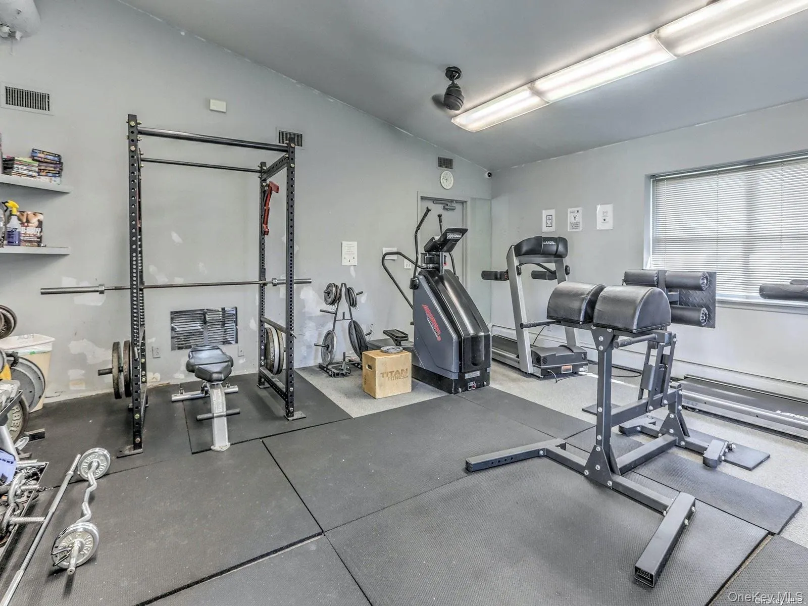 2449F Union, Islip, NY, 1 Bedroom Bedrooms, 4 Rooms Rooms,1 BathroomBathrooms,Residential,For Rent,Union,0,1010396 2449F Union, Islip, NY, 1 Bedroom Bedrooms, 4 Rooms Rooms,1 BathroomBathrooms,Residential,For Rent,Union,0,1010396