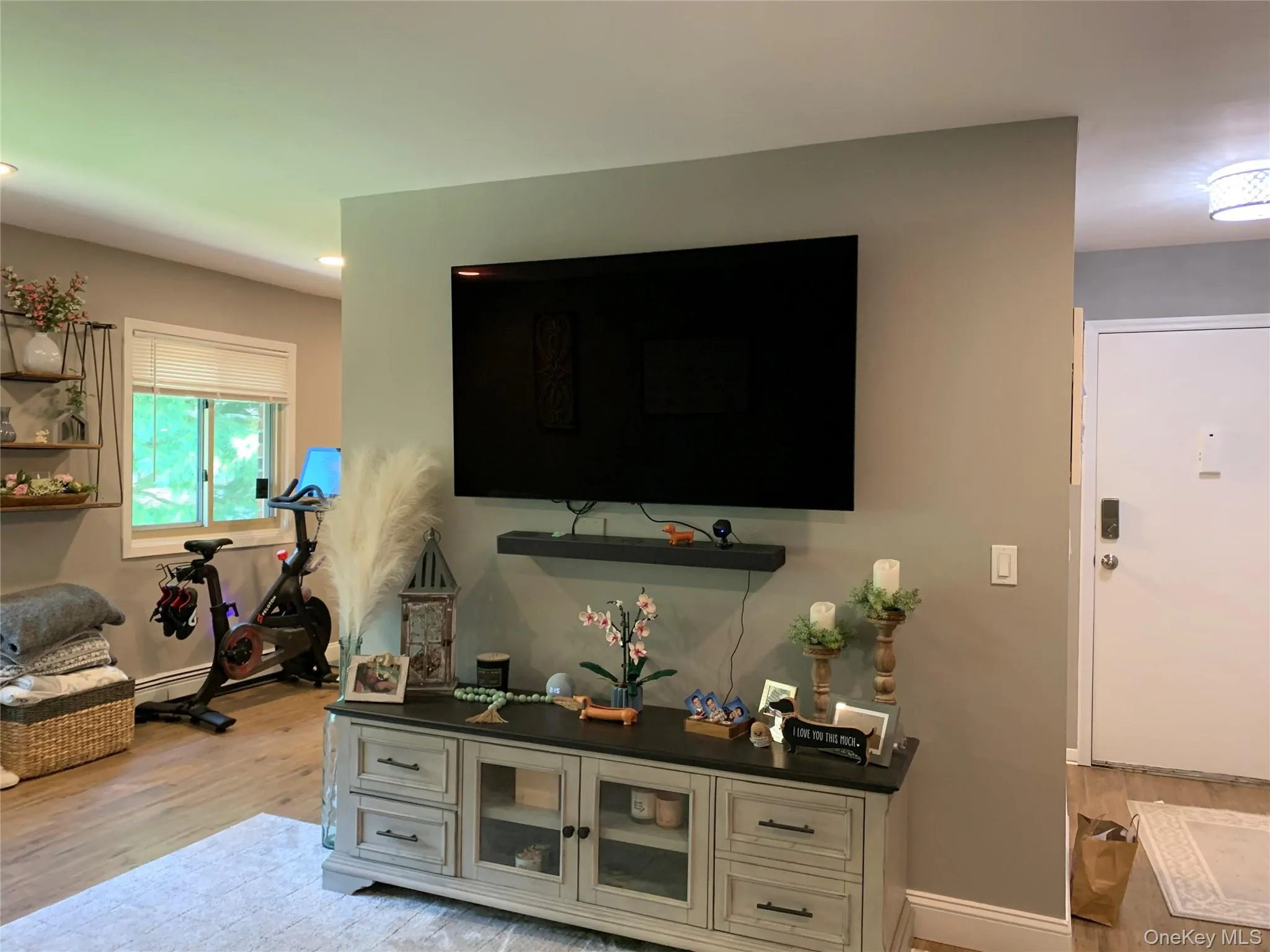 2449F Union, Islip, NY, 1 Bedroom Bedrooms, 4 Rooms Rooms,1 BathroomBathrooms,Residential,For Rent,Union,0,1010396 2449F Union, Islip, NY, 1 Bedroom Bedrooms, 4 Rooms Rooms,1 BathroomBathrooms,Residential,For Rent,Union,0,1010396