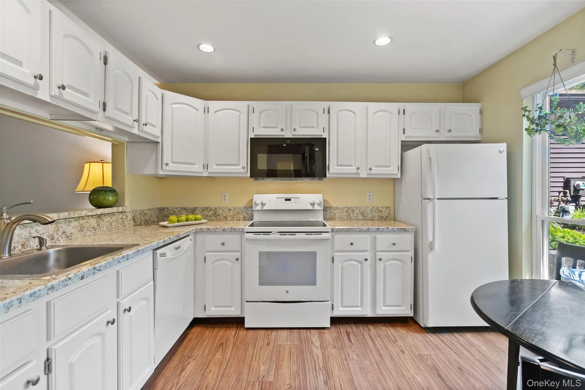 122 Woods Brooke Circle, Ossining, NY, 2 Bedrooms Bedrooms, 5 Rooms Rooms,2 BathroomsBathrooms,Residential,For Rent,Woods Brooke,0,1010405 122 Woods Brooke Circle, Ossining, NY, 2 Bedrooms Bedrooms, 5 Rooms Rooms,2 BathroomsBathrooms,Residential,For Rent,Woods Brooke,0,1010405
