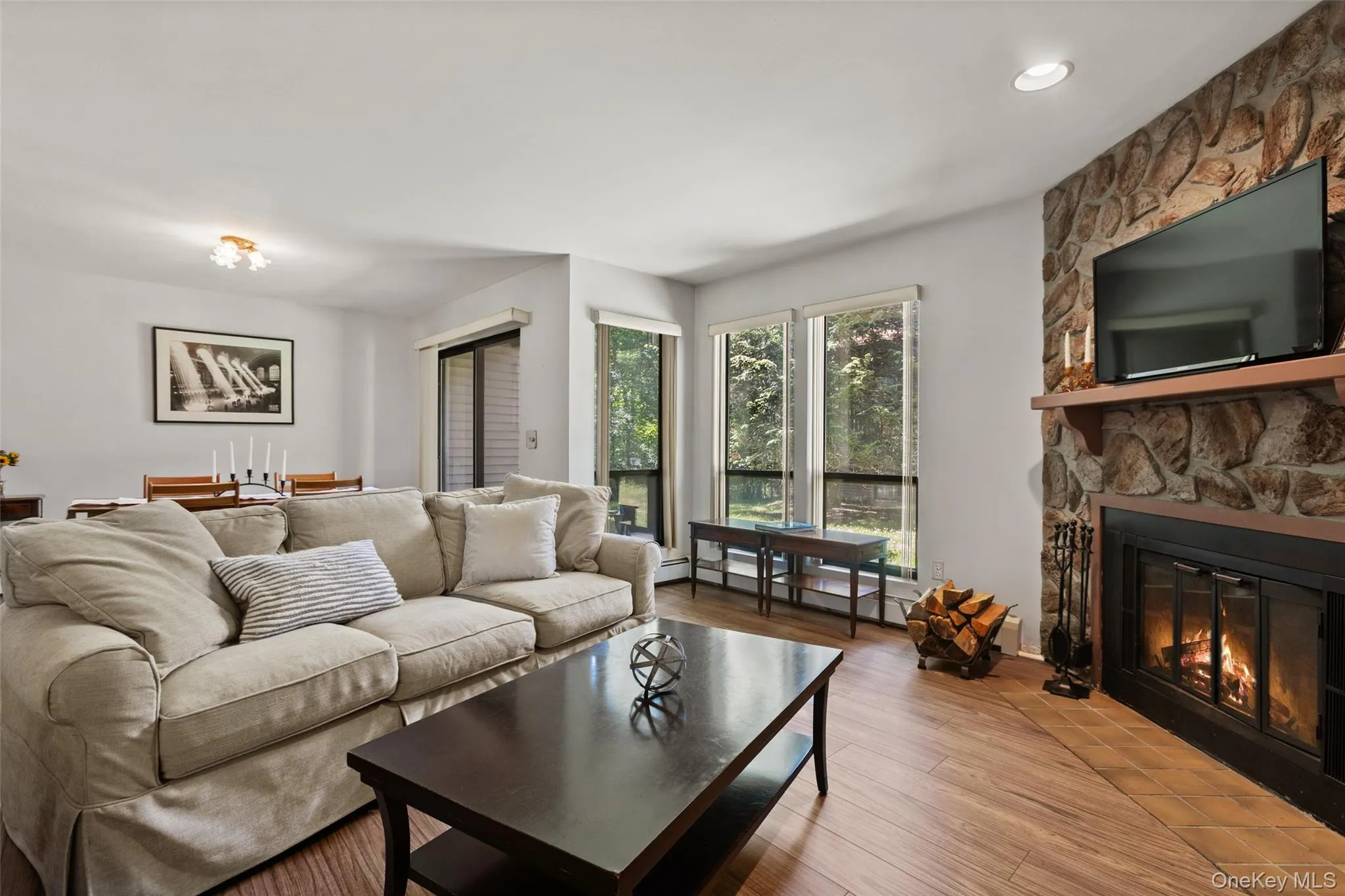 122 Woods Brooke Circle, Ossining, NY, 2 Bedrooms Bedrooms, 5 Rooms Rooms,2 BathroomsBathrooms,Residential,For Rent,Woods Brooke,0,1010405 122 Woods Brooke Circle, Ossining, NY, 2 Bedrooms Bedrooms, 5 Rooms Rooms,2 BathroomsBathrooms,Residential,For Rent,Woods Brooke,0,1010405