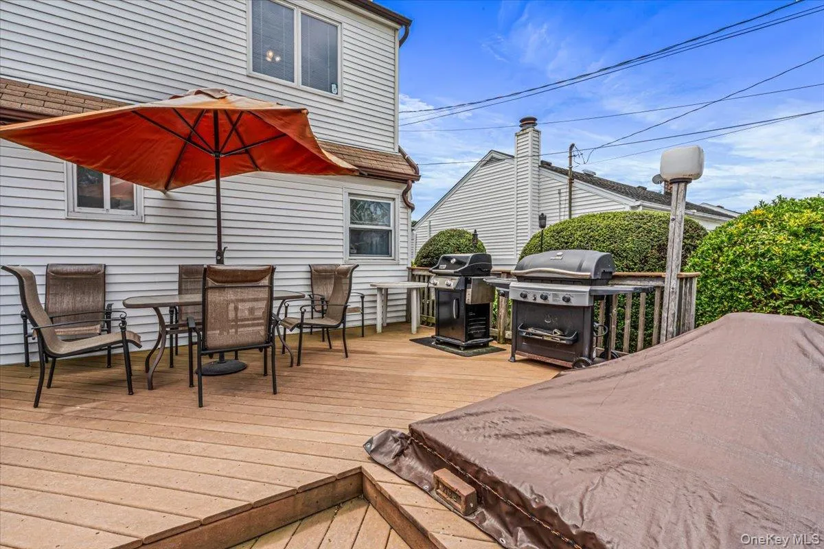 226 Margaret Drive, Hempstead, NY, 4 Bedrooms Bedrooms, 8 Rooms Rooms,2 BathroomsBathrooms,Residential,For Rent,Margaret,0,1010406 226 Margaret Drive, Hempstead, NY, 4 Bedrooms Bedrooms, 8 Rooms Rooms,2 BathroomsBathrooms,Residential,For Rent,Margaret,0,1010406
