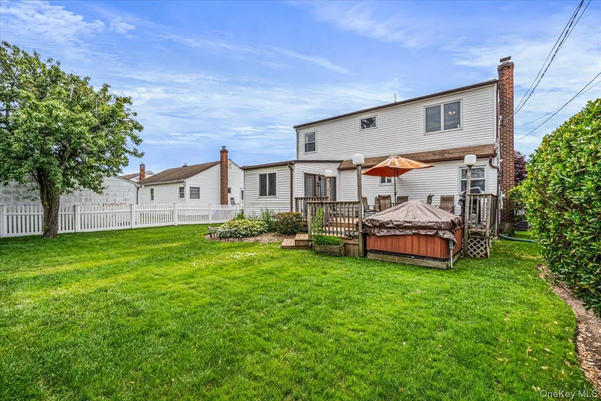 226 Margaret Drive, Hempstead, NY, 4 Bedrooms Bedrooms, 8 Rooms Rooms,2 BathroomsBathrooms,Residential,For Rent,Margaret,0,1010406 226 Margaret Drive, Hempstead, NY, 4 Bedrooms Bedrooms, 8 Rooms Rooms,2 BathroomsBathrooms,Residential,For Rent,Margaret,0,1010406