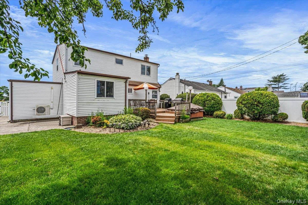 226 Margaret Drive, Hempstead, NY, 4 Bedrooms Bedrooms, 8 Rooms Rooms,2 BathroomsBathrooms,Residential,For Rent,Margaret,0,1010406 226 Margaret Drive, Hempstead, NY, 4 Bedrooms Bedrooms, 8 Rooms Rooms,2 BathroomsBathrooms,Residential,For Rent,Margaret,0,1010406