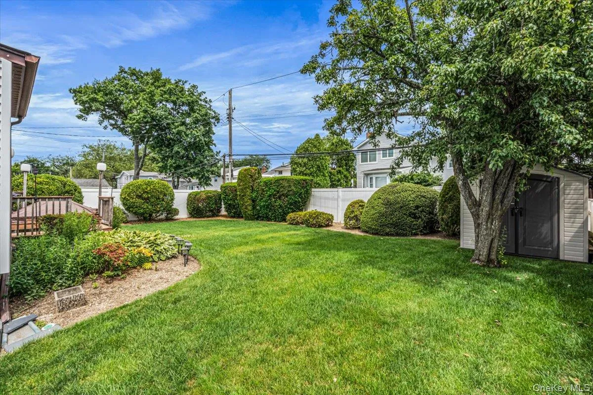 226 Margaret Drive, Hempstead, NY, 4 Bedrooms Bedrooms, 8 Rooms Rooms,2 BathroomsBathrooms,Residential,For Rent,Margaret,0,1010406 226 Margaret Drive, Hempstead, NY, 4 Bedrooms Bedrooms, 8 Rooms Rooms,2 BathroomsBathrooms,Residential,For Rent,Margaret,0,1010406