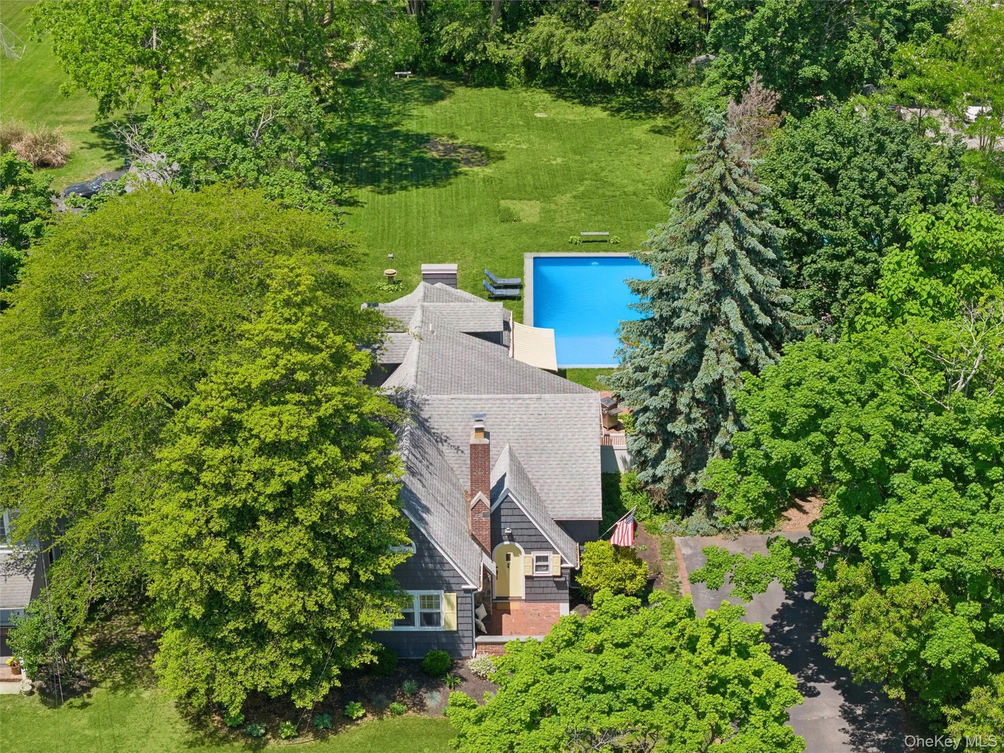 16 Union Avenue, Brookhaven, NY, 4 Bedrooms Bedrooms, 8 Rooms Rooms,2 BathroomsBathrooms,Residential,For Rent,Union,0,1010407 16 Union Avenue, Brookhaven, NY, 4 Bedrooms Bedrooms, 8 Rooms Rooms,2 BathroomsBathrooms,Residential,For Rent,Union,0,1010407