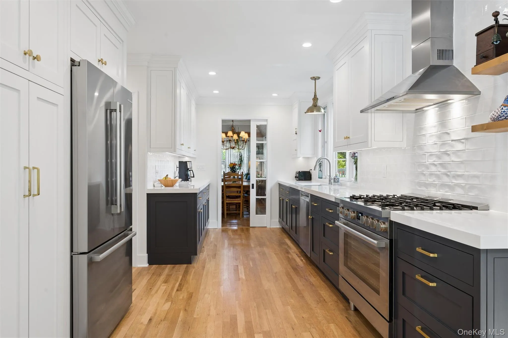 16 Union Avenue, Brookhaven, NY, 4 Bedrooms Bedrooms, 8 Rooms Rooms,2 BathroomsBathrooms,Residential,For Rent,Union,0,1010407 16 Union Avenue, Brookhaven, NY, 4 Bedrooms Bedrooms, 8 Rooms Rooms,2 BathroomsBathrooms,Residential,For Rent,Union,0,1010407