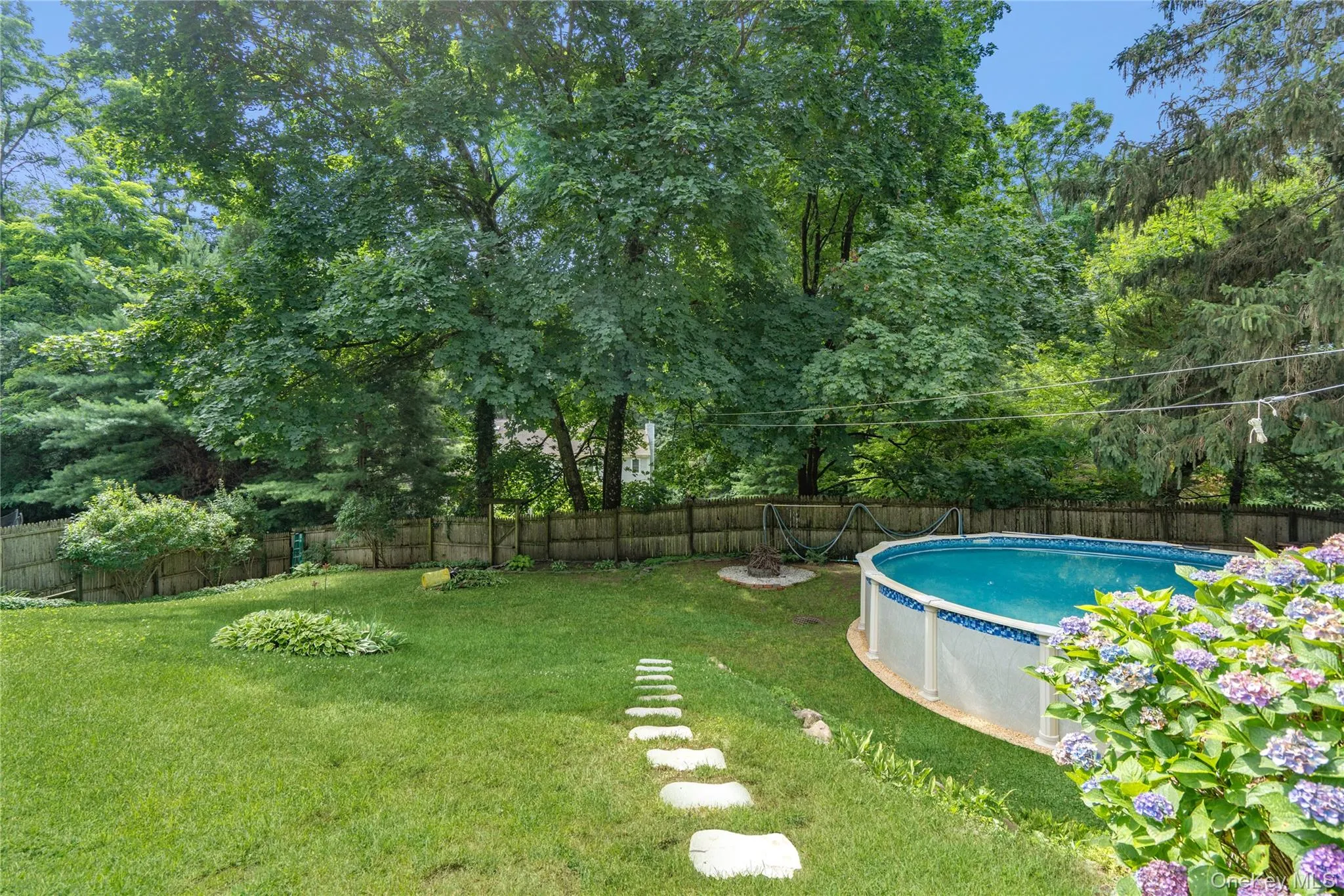 6 Cedar Avenue, Oyster Bay, NY, 4 Bedrooms Bedrooms, 9 Rooms Rooms,2 BathroomsBathrooms,Residential,For Rent,Cedar,0,1010411 6 Cedar Avenue, Oyster Bay, NY, 4 Bedrooms Bedrooms, 9 Rooms Rooms,2 BathroomsBathrooms,Residential,For Rent,Cedar,0,1010411