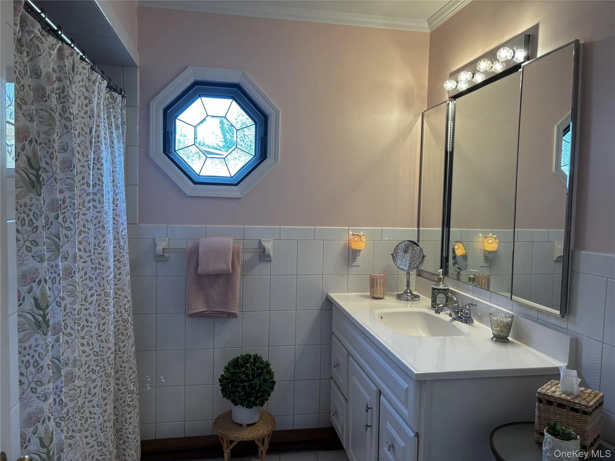 6 Cedar Avenue, Oyster Bay, NY, 4 Bedrooms Bedrooms, 9 Rooms Rooms,2 BathroomsBathrooms,Residential,For Rent,Cedar,0,1010411 6 Cedar Avenue, Oyster Bay, NY, 4 Bedrooms Bedrooms, 9 Rooms Rooms,2 BathroomsBathrooms,Residential,For Rent,Cedar,0,1010411