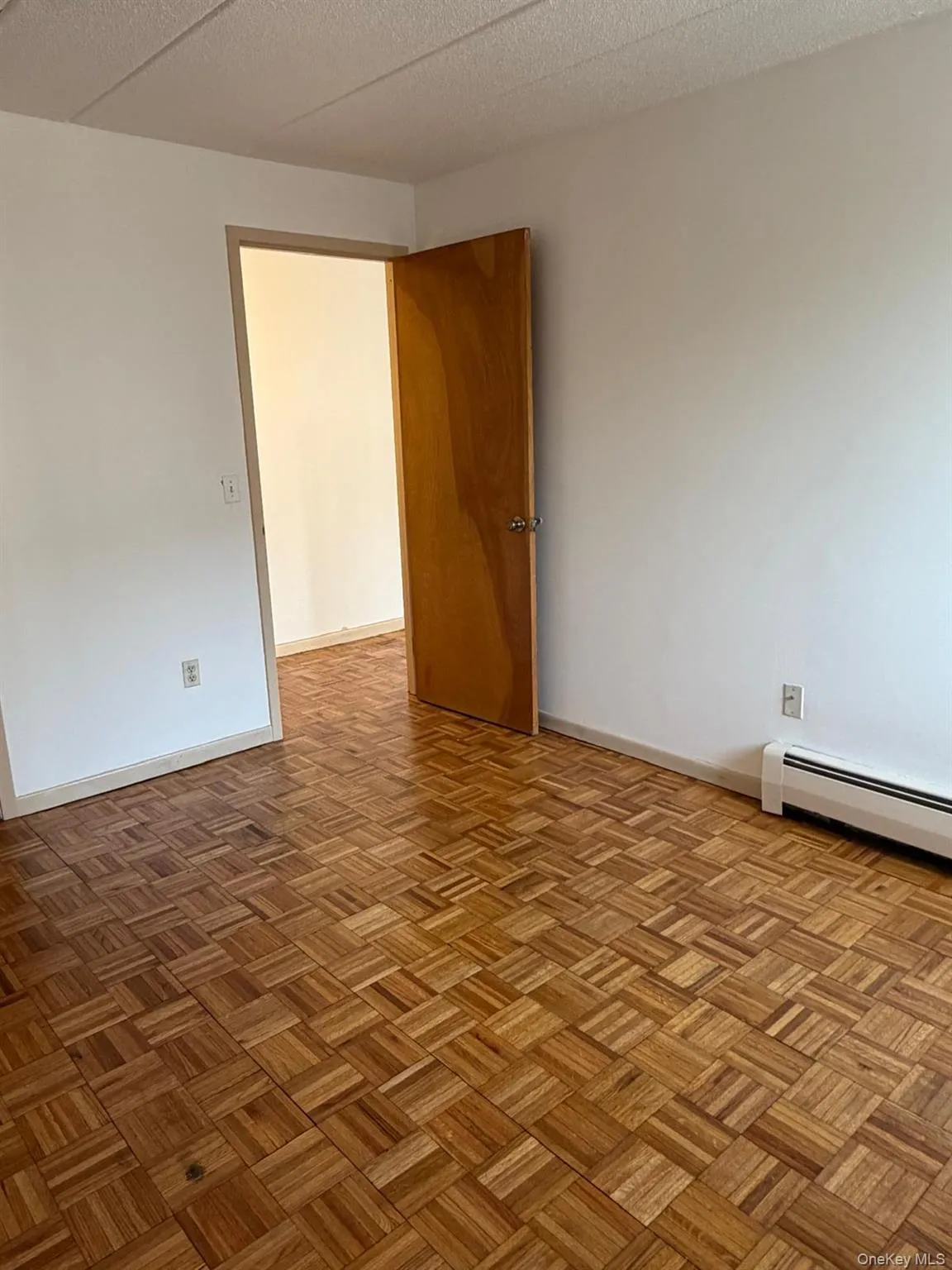 134-46 Maple Avenue, New York, NY, 1 Bedroom Bedrooms, 3 Rooms Rooms,1 BathroomBathrooms,Residential,For Rent,Maple,0,1010412 134-46 Maple Avenue, New York, NY, 1 Bedroom Bedrooms, 3 Rooms Rooms,1 BathroomBathrooms,Residential,For Rent,Maple,0,1010412
