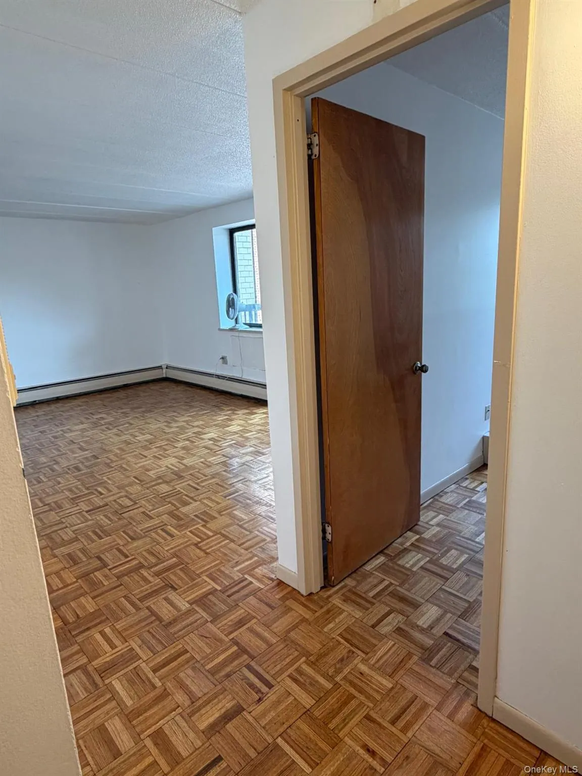 134-46 Maple Avenue, New York, NY, 1 Bedroom Bedrooms, 3 Rooms Rooms,1 BathroomBathrooms,Residential,For Rent,Maple,0,1010412 134-46 Maple Avenue, New York, NY, 1 Bedroom Bedrooms, 3 Rooms Rooms,1 BathroomBathrooms,Residential,For Rent,Maple,0,1010412