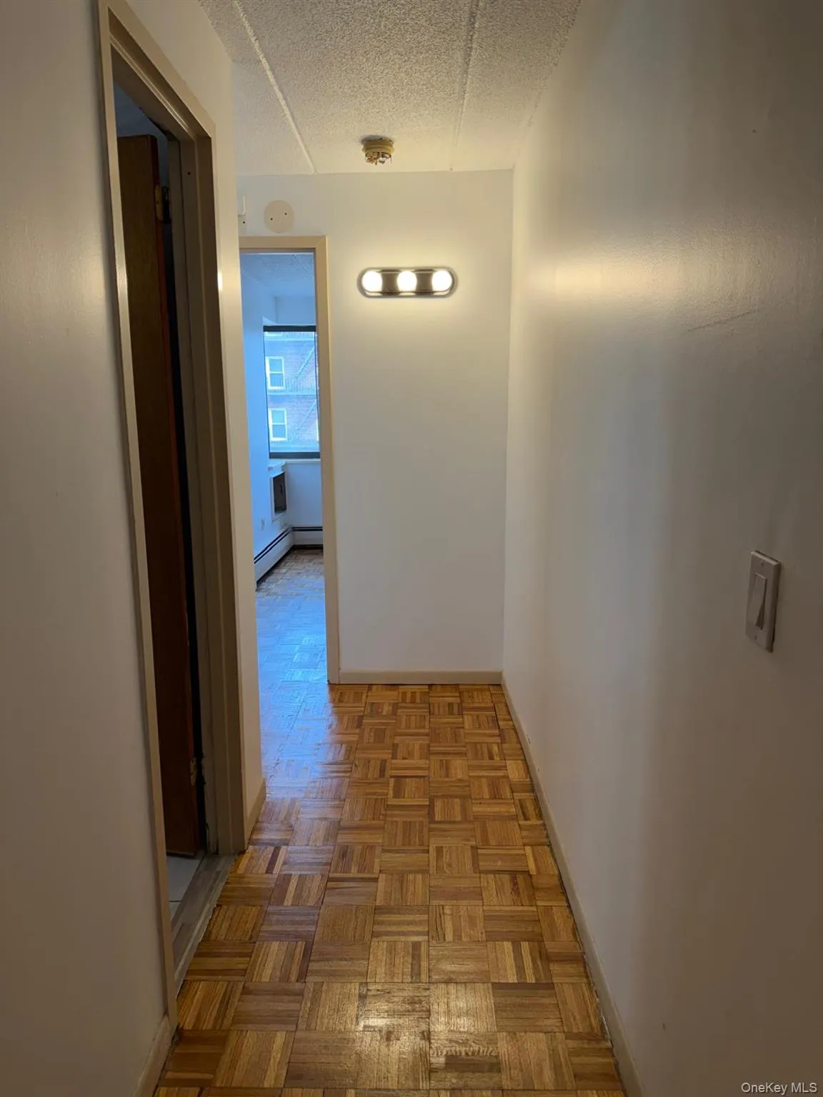134-46 Maple Avenue, New York, NY, 1 Bedroom Bedrooms, 3 Rooms Rooms,1 BathroomBathrooms,Residential,For Rent,Maple,0,1010412 134-46 Maple Avenue, New York, NY, 1 Bedroom Bedrooms, 3 Rooms Rooms,1 BathroomBathrooms,Residential,For Rent,Maple,0,1010412