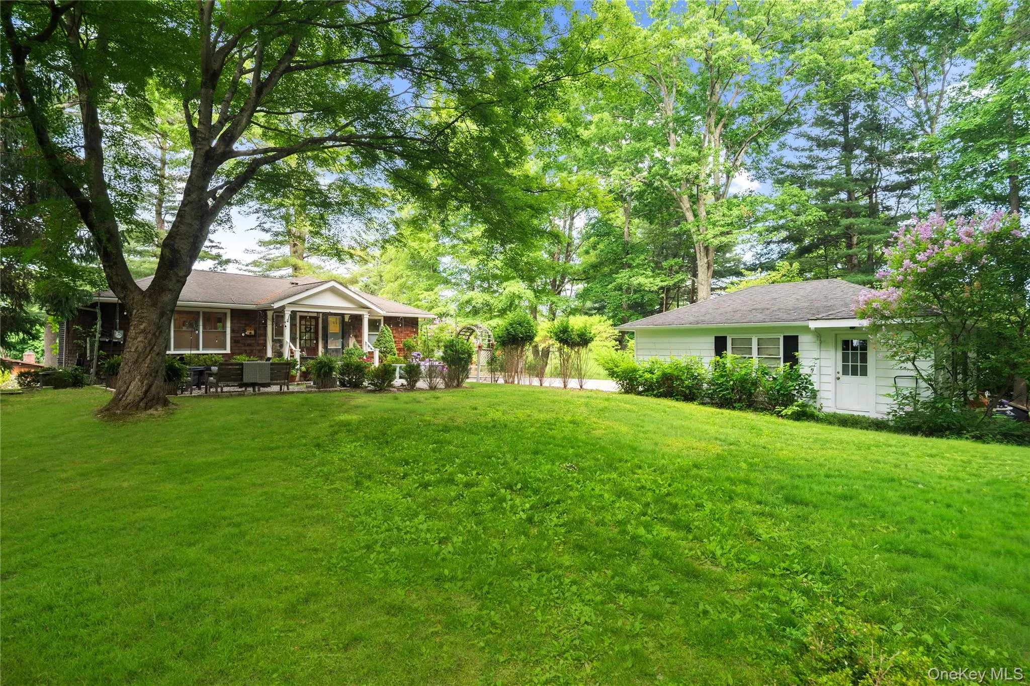 56 Lake Shore Drive, Lewisboro, NY, 3 Bedrooms Bedrooms, 8 Rooms Rooms,2 BathroomsBathrooms,Residential,For Rent,Lake Shore,0,1010414 56 Lake Shore Drive, Lewisboro, NY, 3 Bedrooms Bedrooms, 8 Rooms Rooms,2 BathroomsBathrooms,Residential,For Rent,Lake Shore,0,1010414