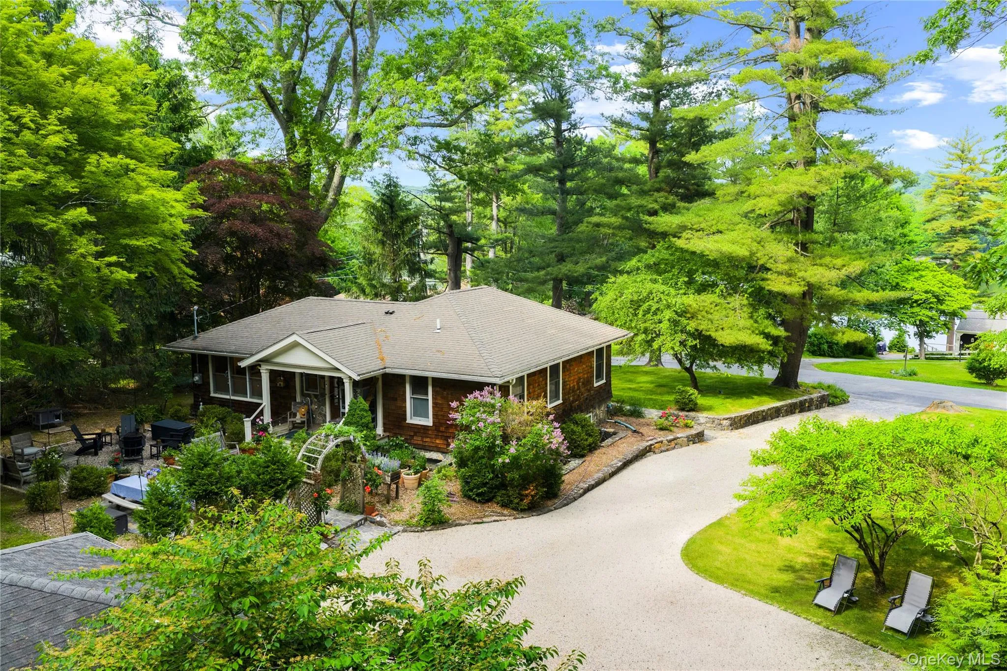 56 Lake Shore Drive, Lewisboro, NY, 3 Bedrooms Bedrooms, 8 Rooms Rooms,2 BathroomsBathrooms,Residential,For Rent,Lake Shore,0,1010414 56 Lake Shore Drive, Lewisboro, NY, 3 Bedrooms Bedrooms, 8 Rooms Rooms,2 BathroomsBathrooms,Residential,For Rent,Lake Shore,0,1010414