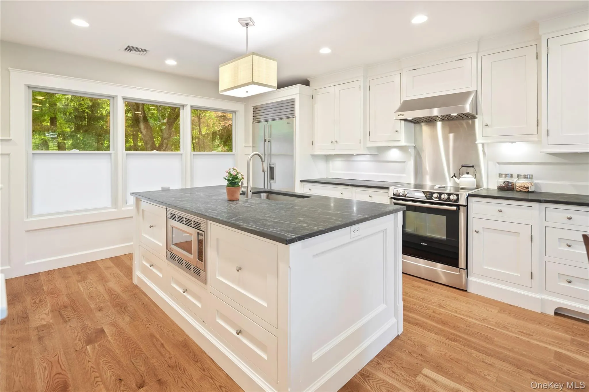 56 Lake Shore Drive, Lewisboro, NY, 3 Bedrooms Bedrooms, 8 Rooms Rooms,2 BathroomsBathrooms,Residential,For Rent,Lake Shore,0,1010414 56 Lake Shore Drive, Lewisboro, NY, 3 Bedrooms Bedrooms, 8 Rooms Rooms,2 BathroomsBathrooms,Residential,For Rent,Lake Shore,0,1010414