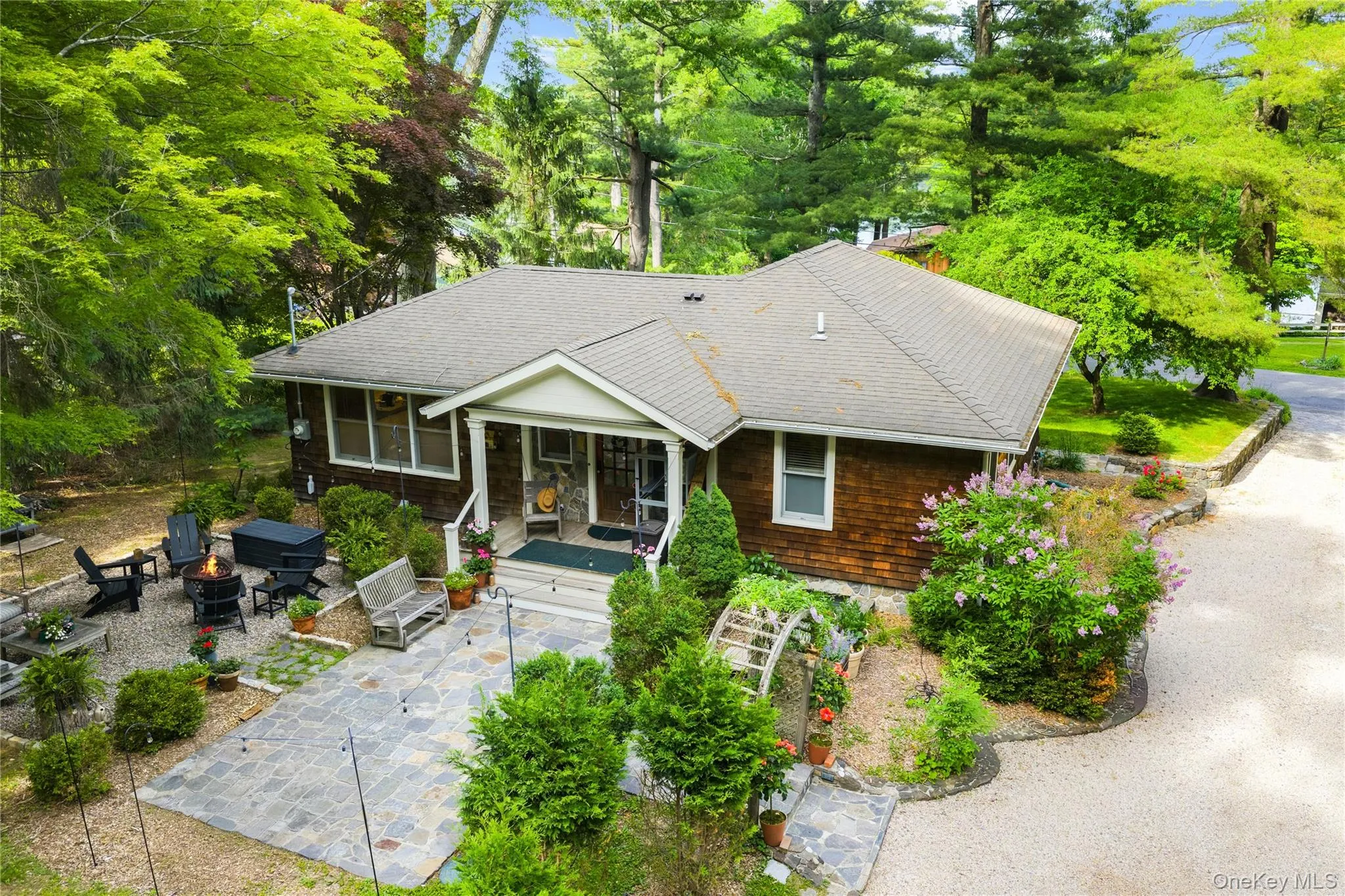 56 Lake Shore Drive, Lewisboro, NY, 3 Bedrooms Bedrooms, 8 Rooms Rooms,2 BathroomsBathrooms,Residential,For Rent,Lake Shore,0,1010414 56 Lake Shore Drive, Lewisboro, NY, 3 Bedrooms Bedrooms, 8 Rooms Rooms,2 BathroomsBathrooms,Residential,For Rent,Lake Shore,0,1010414