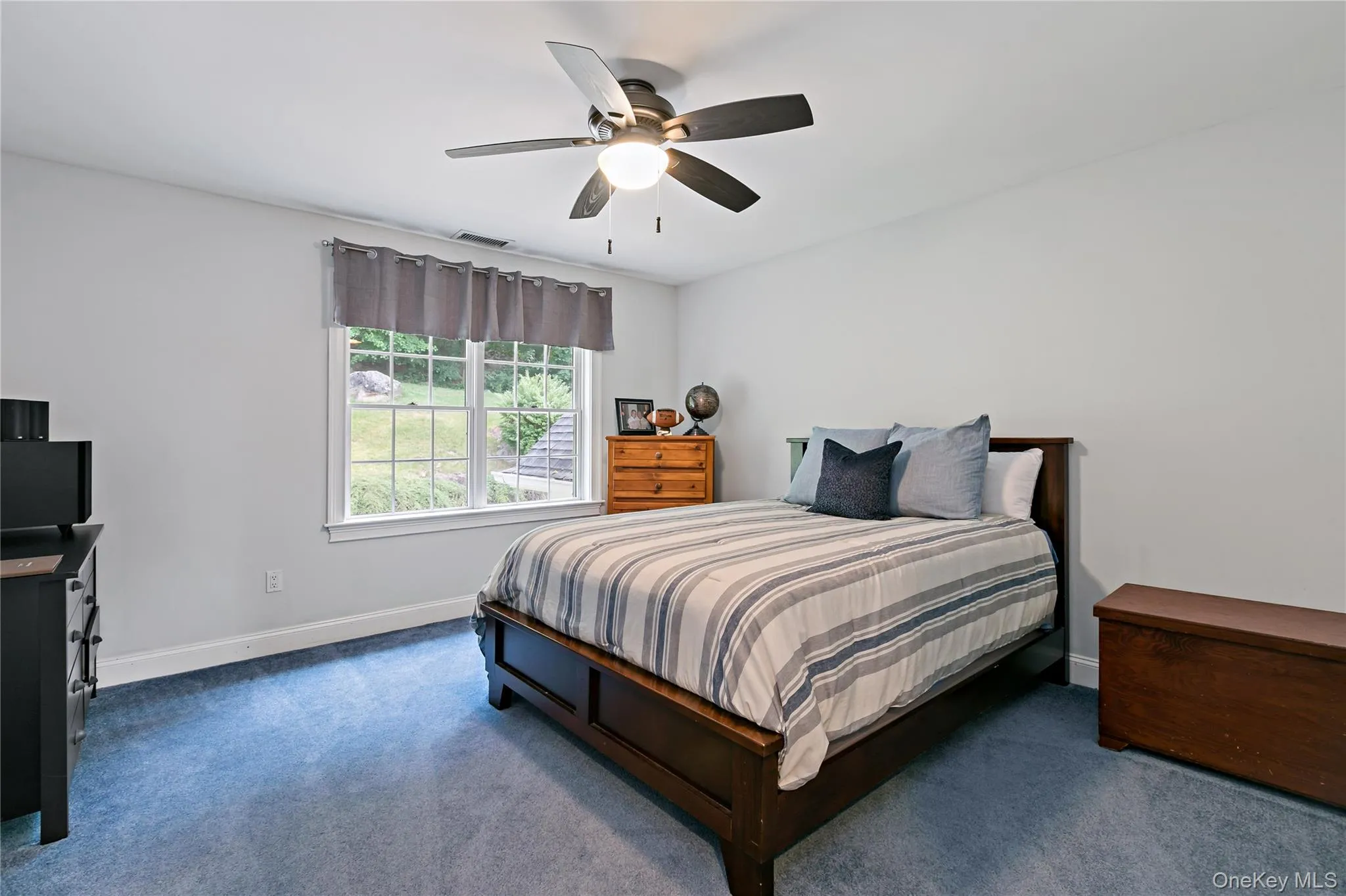 Third bedroom. Third bedroom.