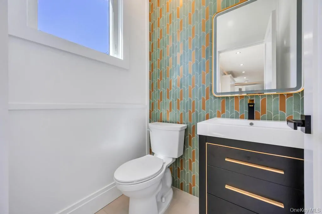 8 Table Lane, Oyster Bay, NY, 5 Bedrooms Bedrooms, 10 Rooms Rooms,5 BathroomsBathrooms,Residential,For Rent,Table,0,1010417 8 Table Lane, Oyster Bay, NY, 5 Bedrooms Bedrooms, 10 Rooms Rooms,5 BathroomsBathrooms,Residential,For Rent,Table,0,1010417