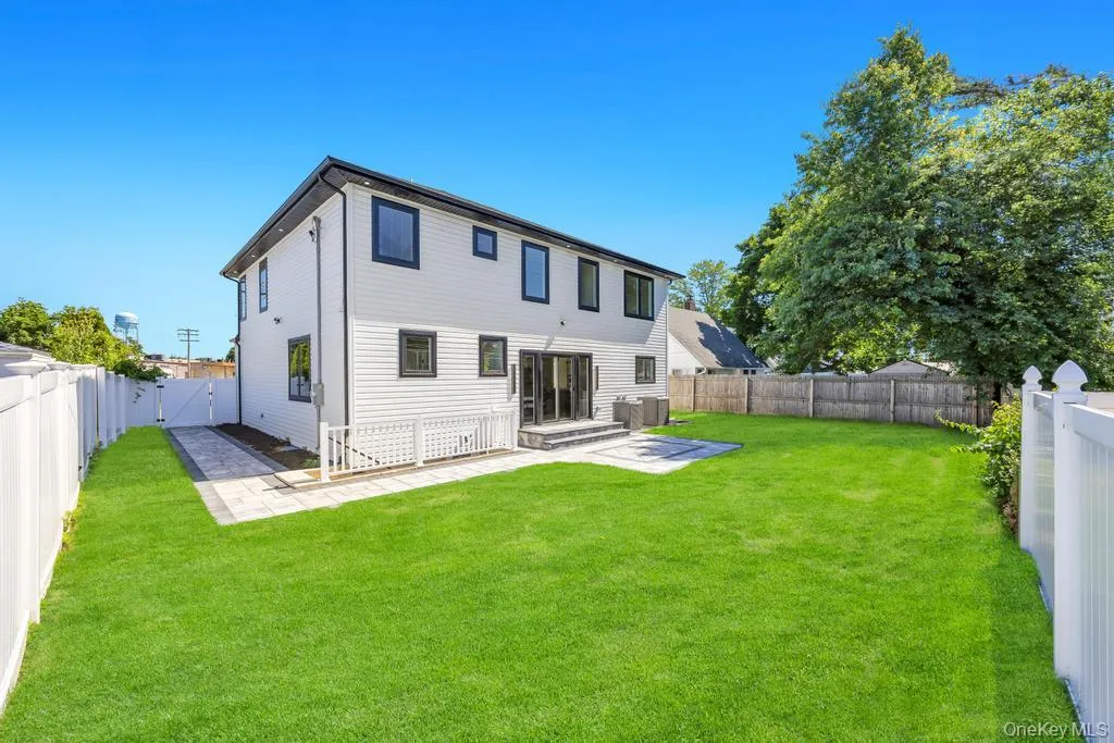 8 Table Lane, Oyster Bay, NY, 5 Bedrooms Bedrooms, 10 Rooms Rooms,5 BathroomsBathrooms,Residential,For Rent,Table,0,1010417 8 Table Lane, Oyster Bay, NY, 5 Bedrooms Bedrooms, 10 Rooms Rooms,5 BathroomsBathrooms,Residential,For Rent,Table,0,1010417