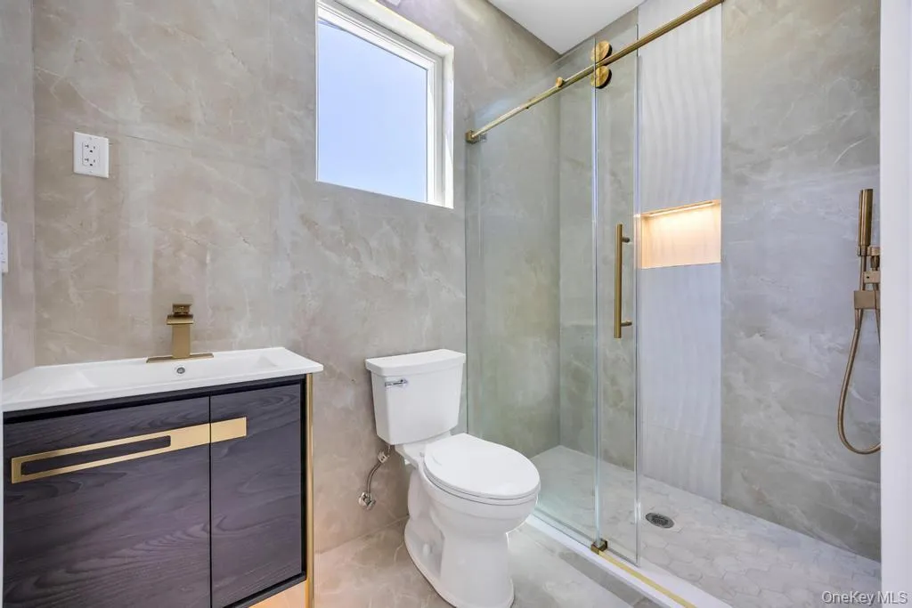 8 Table Lane, Oyster Bay, NY, 5 Bedrooms Bedrooms, 10 Rooms Rooms,5 BathroomsBathrooms,Residential,For Rent,Table,0,1010417 8 Table Lane, Oyster Bay, NY, 5 Bedrooms Bedrooms, 10 Rooms Rooms,5 BathroomsBathrooms,Residential,For Rent,Table,0,1010417