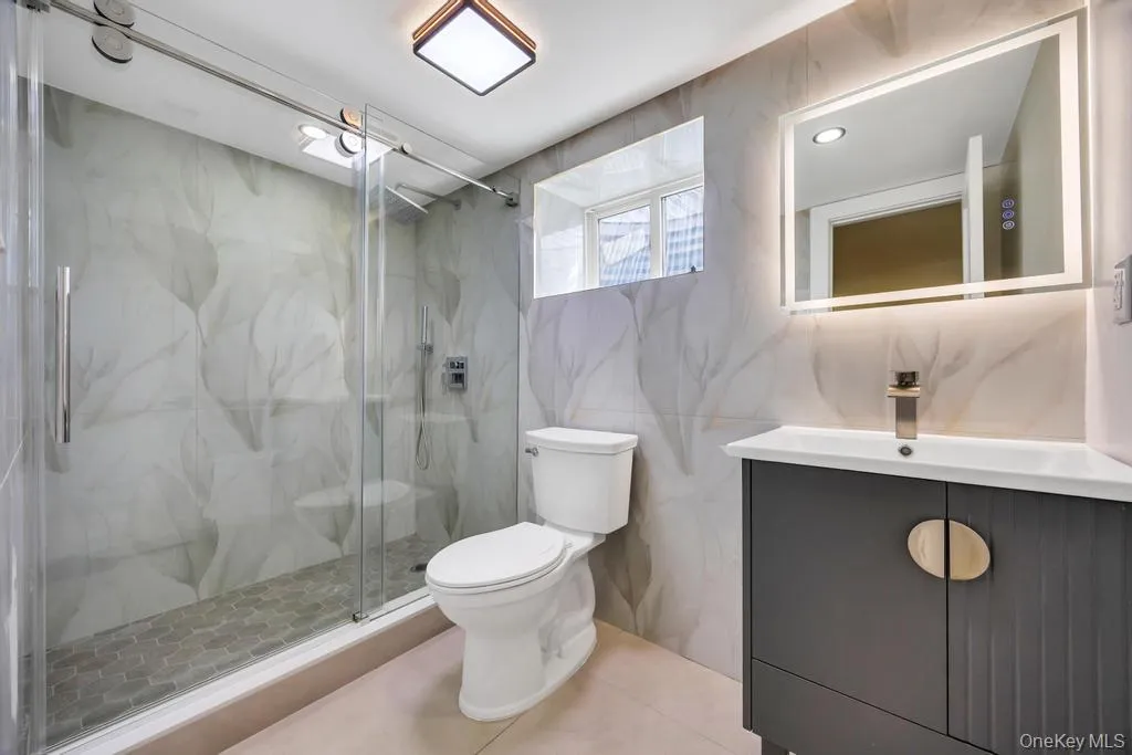 8 Table Lane, Oyster Bay, NY, 5 Bedrooms Bedrooms, 10 Rooms Rooms,5 BathroomsBathrooms,Residential,For Rent,Table,0,1010417 8 Table Lane, Oyster Bay, NY, 5 Bedrooms Bedrooms, 10 Rooms Rooms,5 BathroomsBathrooms,Residential,For Rent,Table,0,1010417