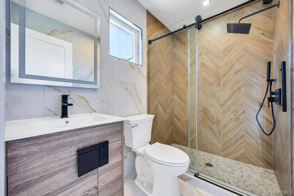 8 Table Lane, Oyster Bay, NY, 5 Bedrooms Bedrooms, 10 Rooms Rooms,5 BathroomsBathrooms,Residential,For Rent,Table,0,1010417 8 Table Lane, Oyster Bay, NY, 5 Bedrooms Bedrooms, 10 Rooms Rooms,5 BathroomsBathrooms,Residential,For Rent,Table,0,1010417